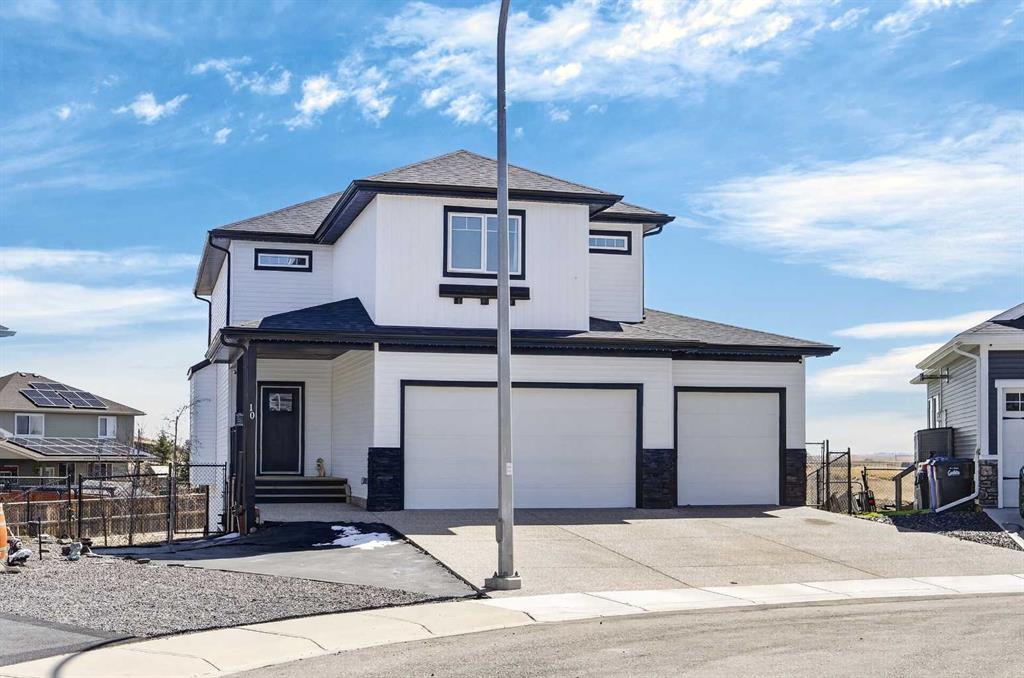 Additional image 3 of 10 Bishop Circle, Carstairs, AB, T0M 0N0