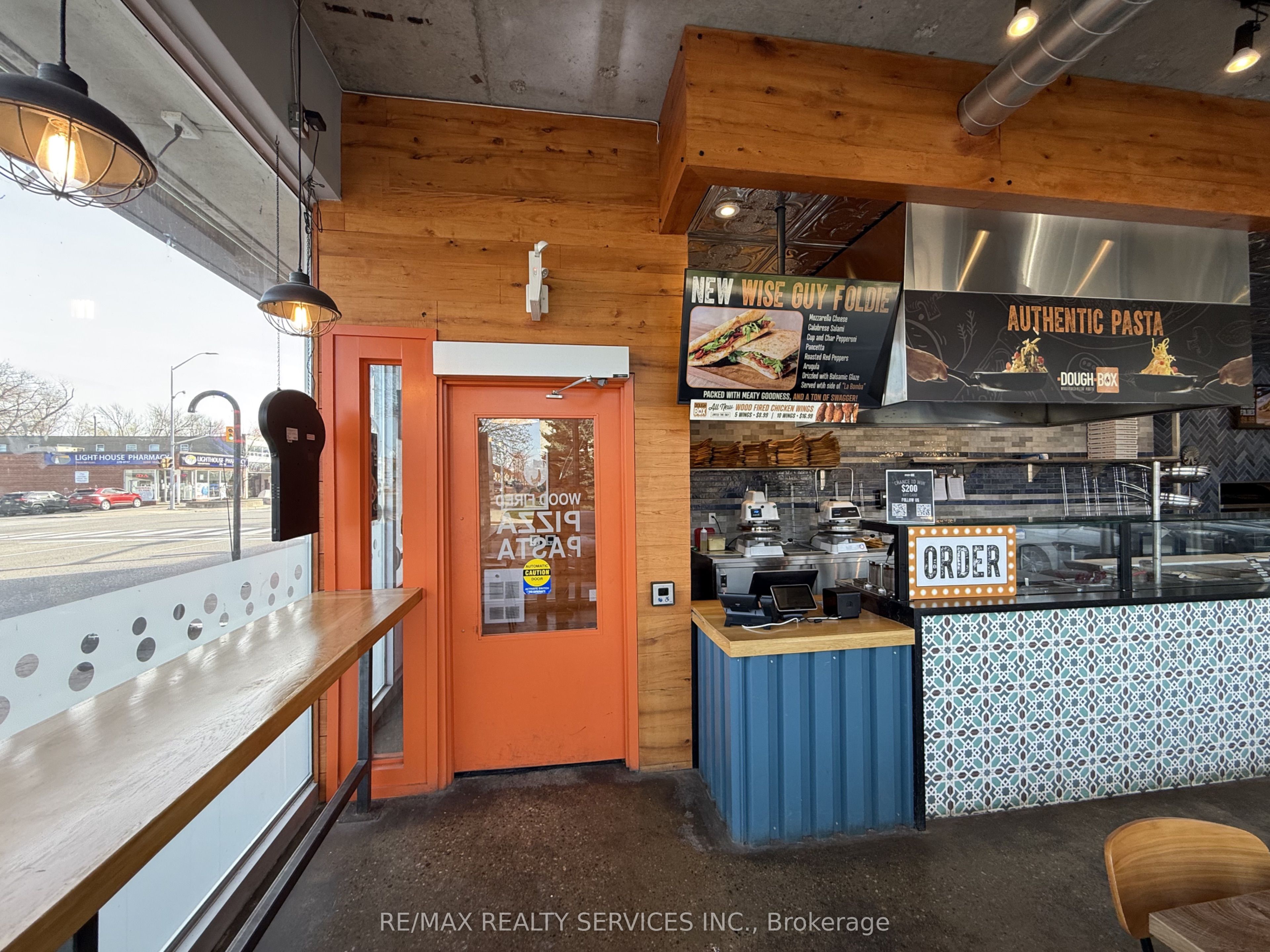 Additional image 6 of 230 Lakeshore Road E, Mississauga, ON, L5G 1G7
