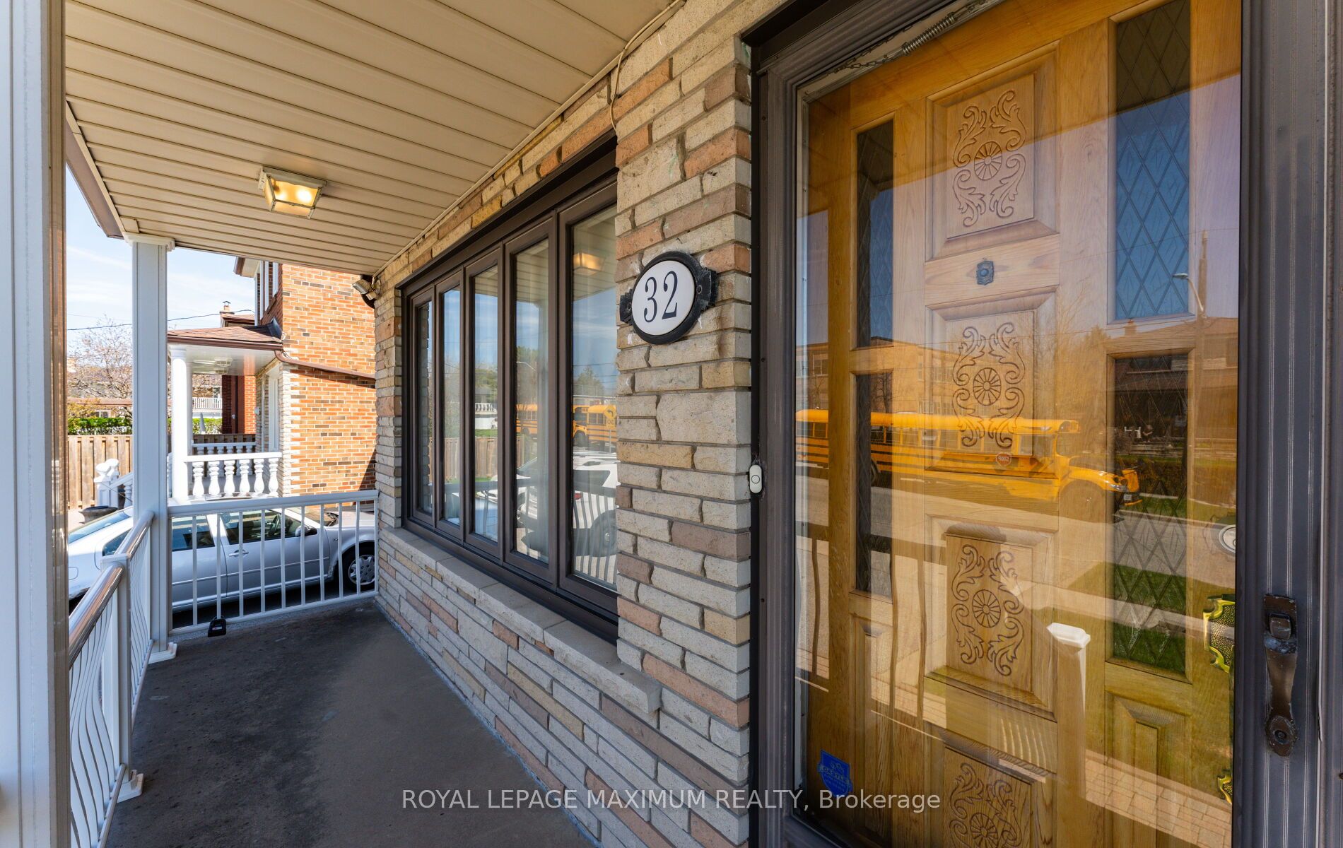 32 Ianhall Road, Toronto, ON, M3M 2B1 photo 3