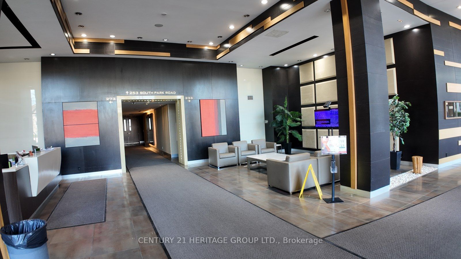 Additional image 3 of 601-233 South Park Road, Markham, ON, L3T 0B3