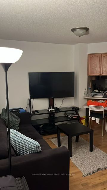 Additional image 6 of 407-909 Bay Street, Toronto, ON, M5S 3G2