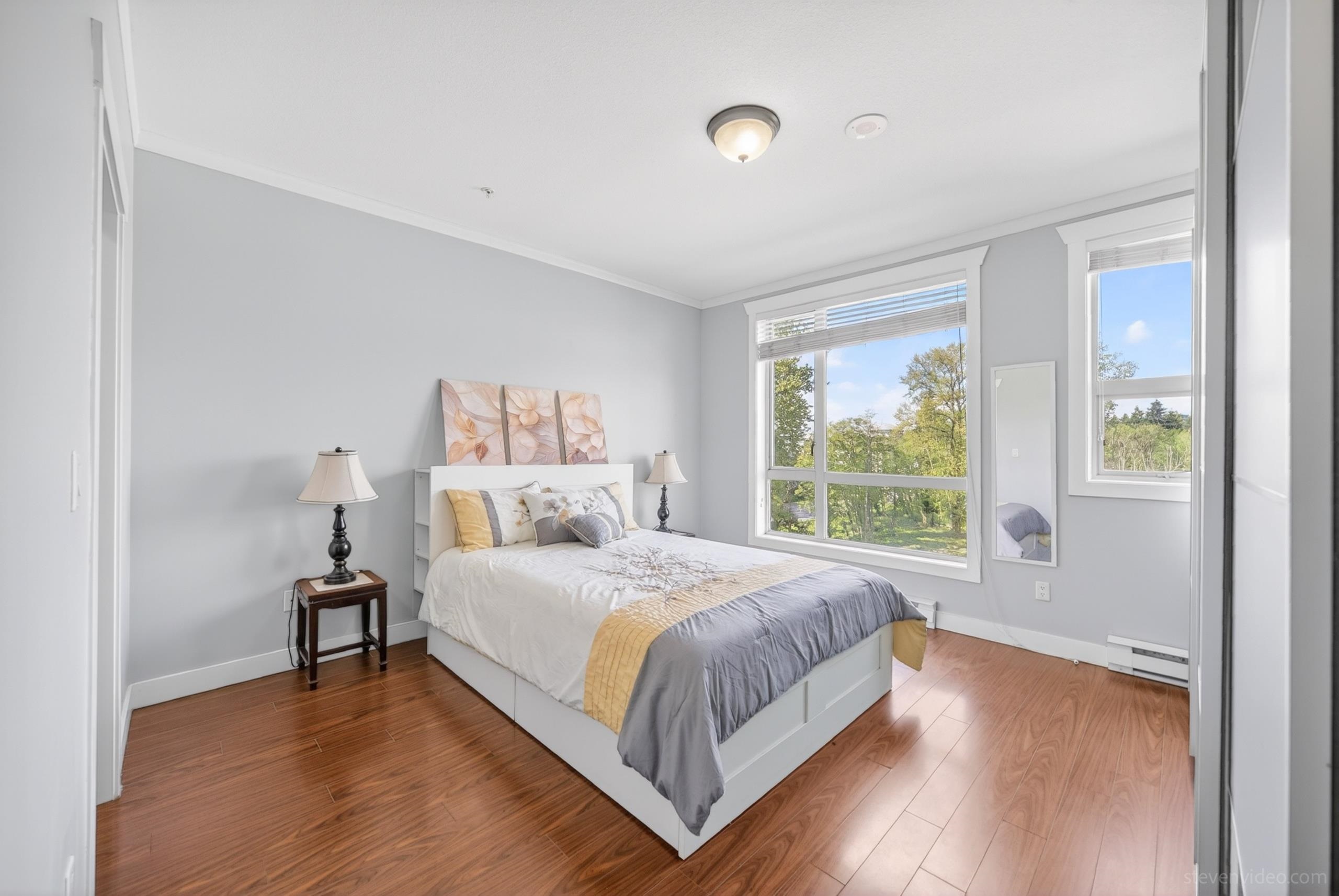 Additional image 2 of 521-14333 104th Avenue, Surrey, BC, V3T 0E1