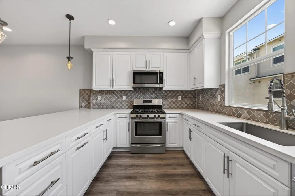 Additional image 21 of 1952 Victoria Avenue, Oxnard, CA 93035