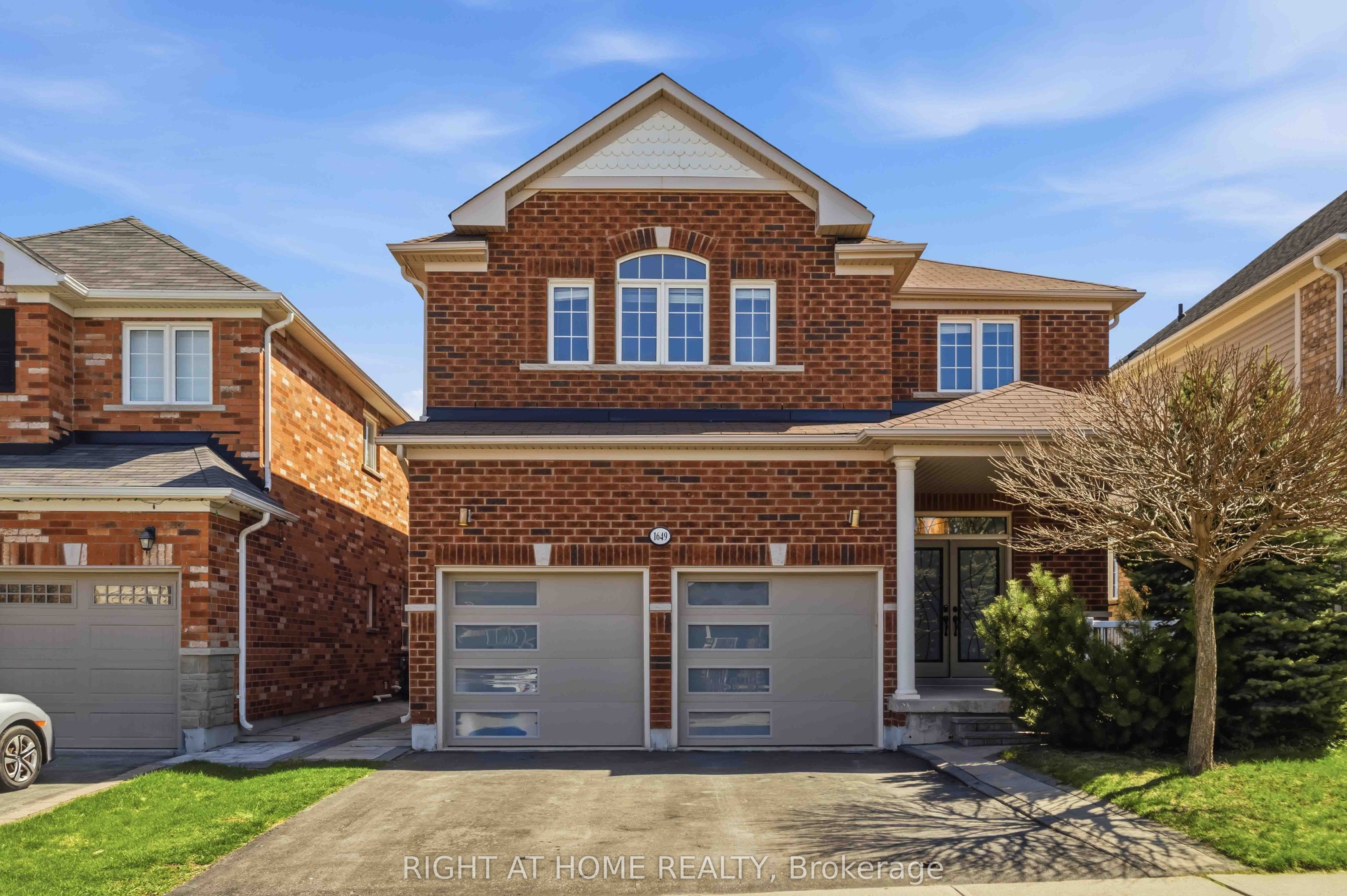 1649 Quail Run Drive, Oshawa, ON, L1K 0L9