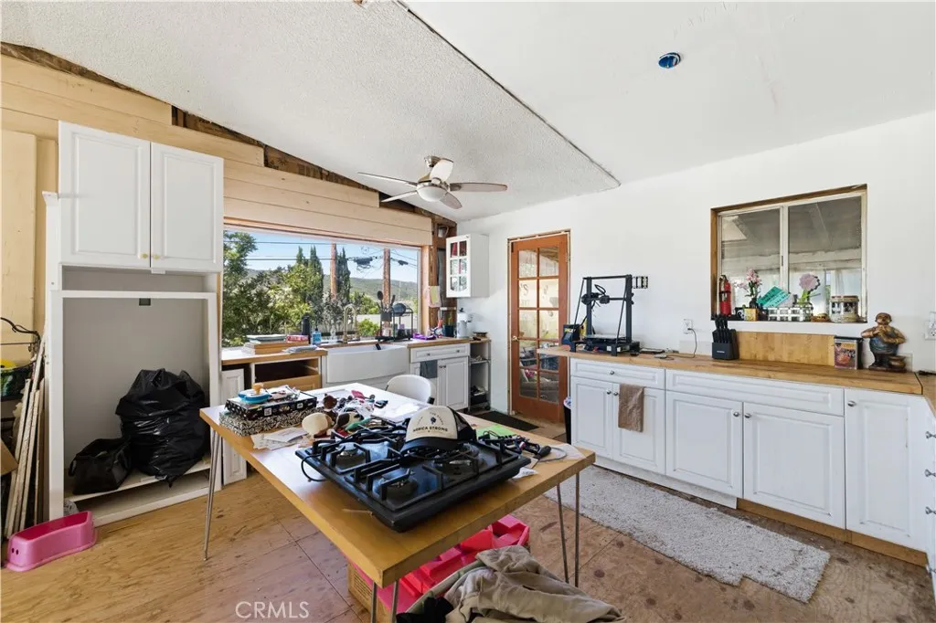 Additional image 29 of 14971 Sunnydale Dr, Lake Hughes, CA 93532