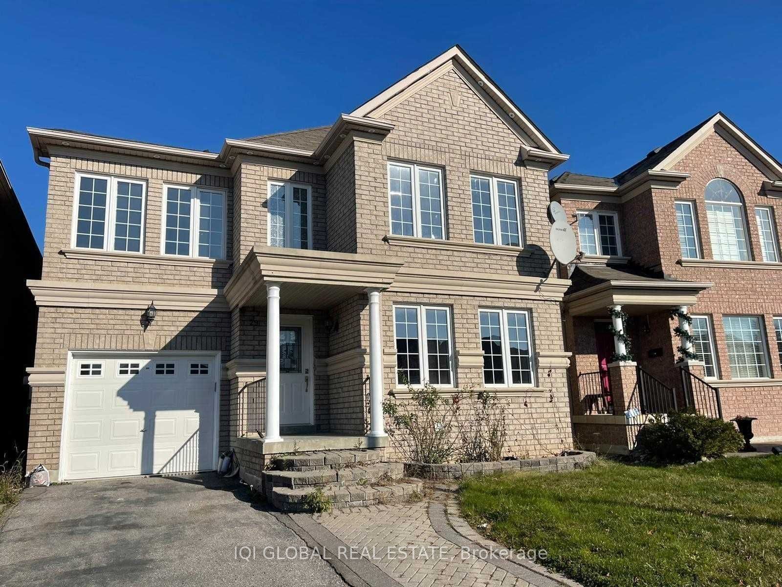 Upper-29 Nobbs Drive, Ajax, ON, L1T 4M1