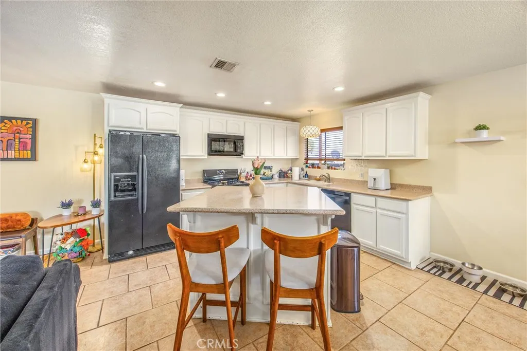 Additional image 7 of 14651 Greenbriar Drive, Helendale, CA 92342