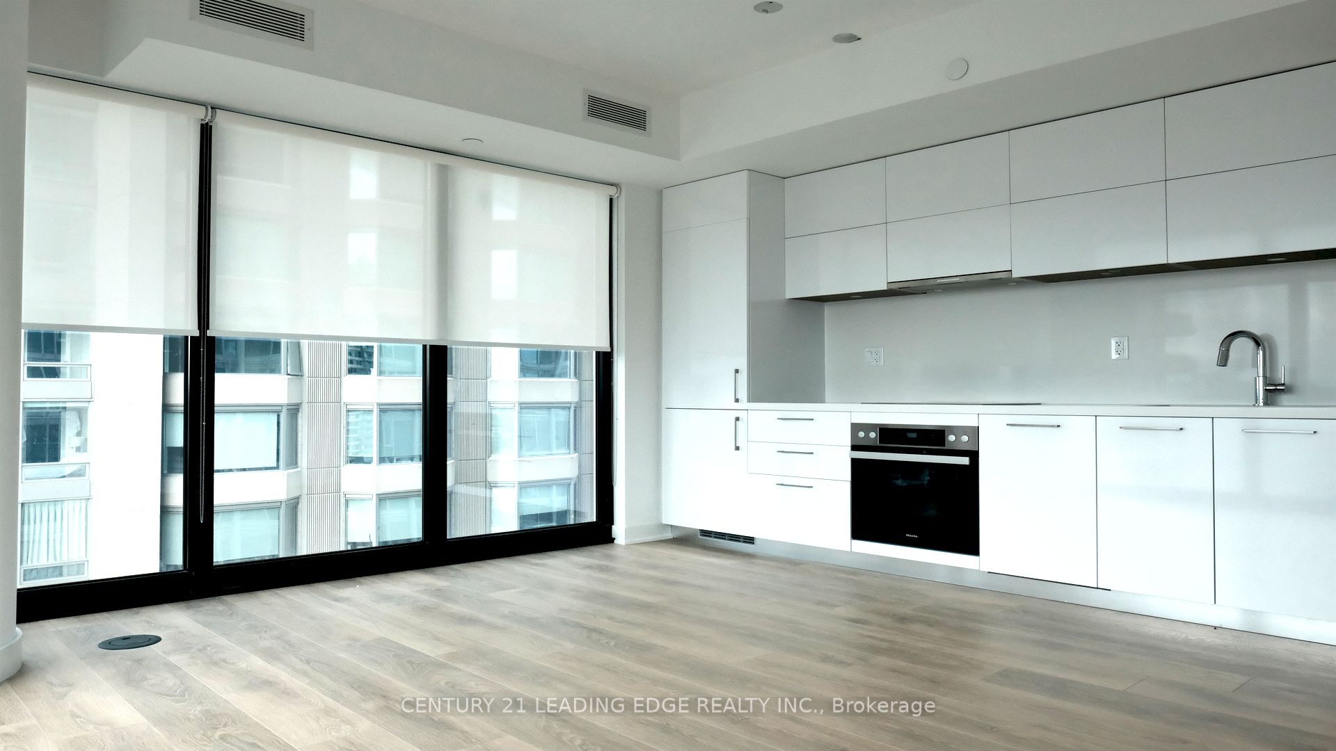 Additional image 4 of 2212-188 Cumberland Street, Toronto, ON, M5R 0B6