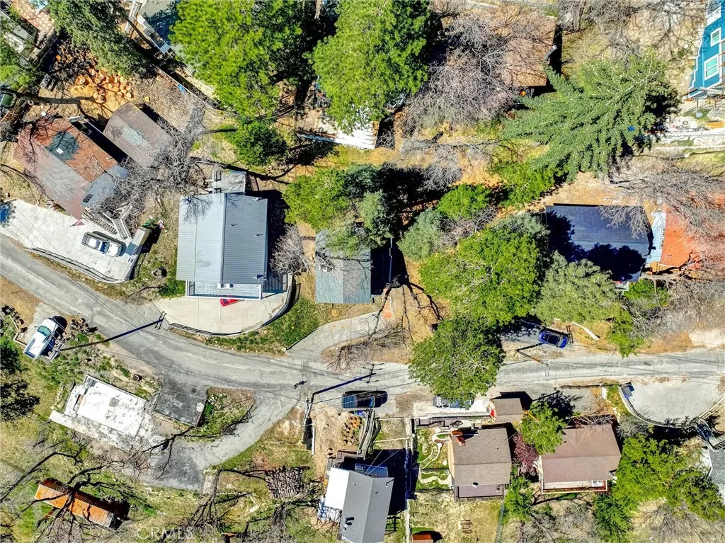 Additional image 102 of 31920 Pine Cone Drive, Running Springs, CA 92382