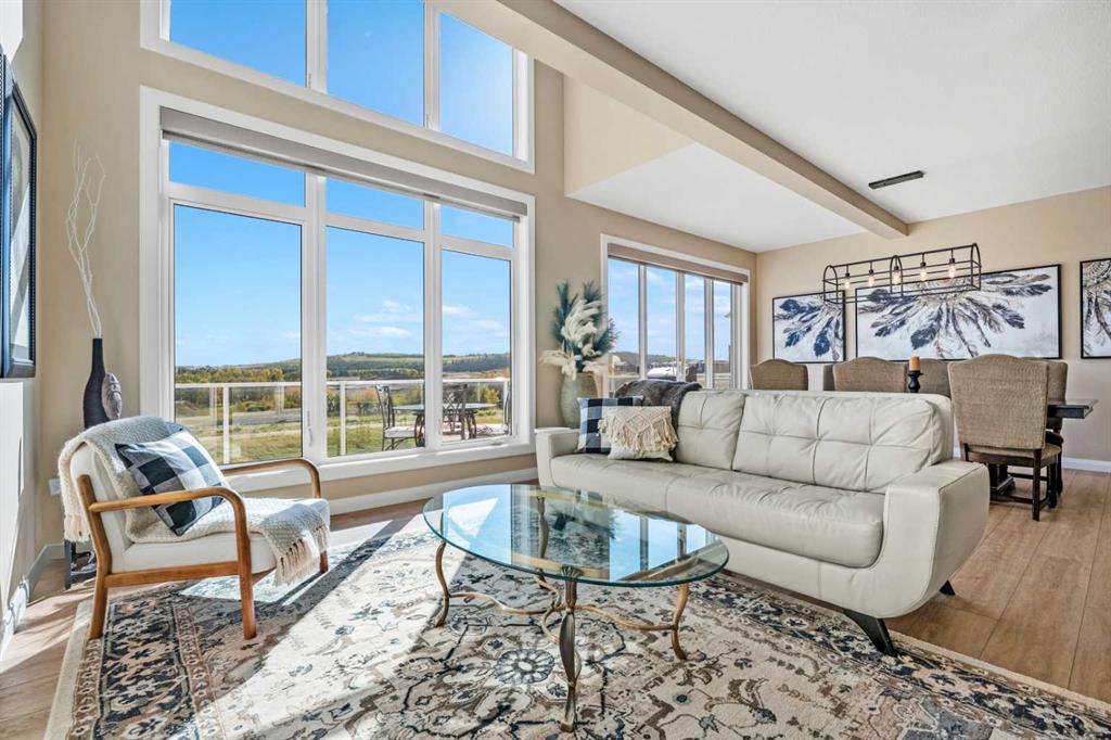 Additional image 3 of 51 Creekstone Way SW, Calgary, AB, T2X 4R4