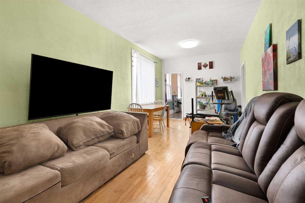 Additional image 6 of 471 10 Street SE, Medicine Hat, AB, T1A1R2