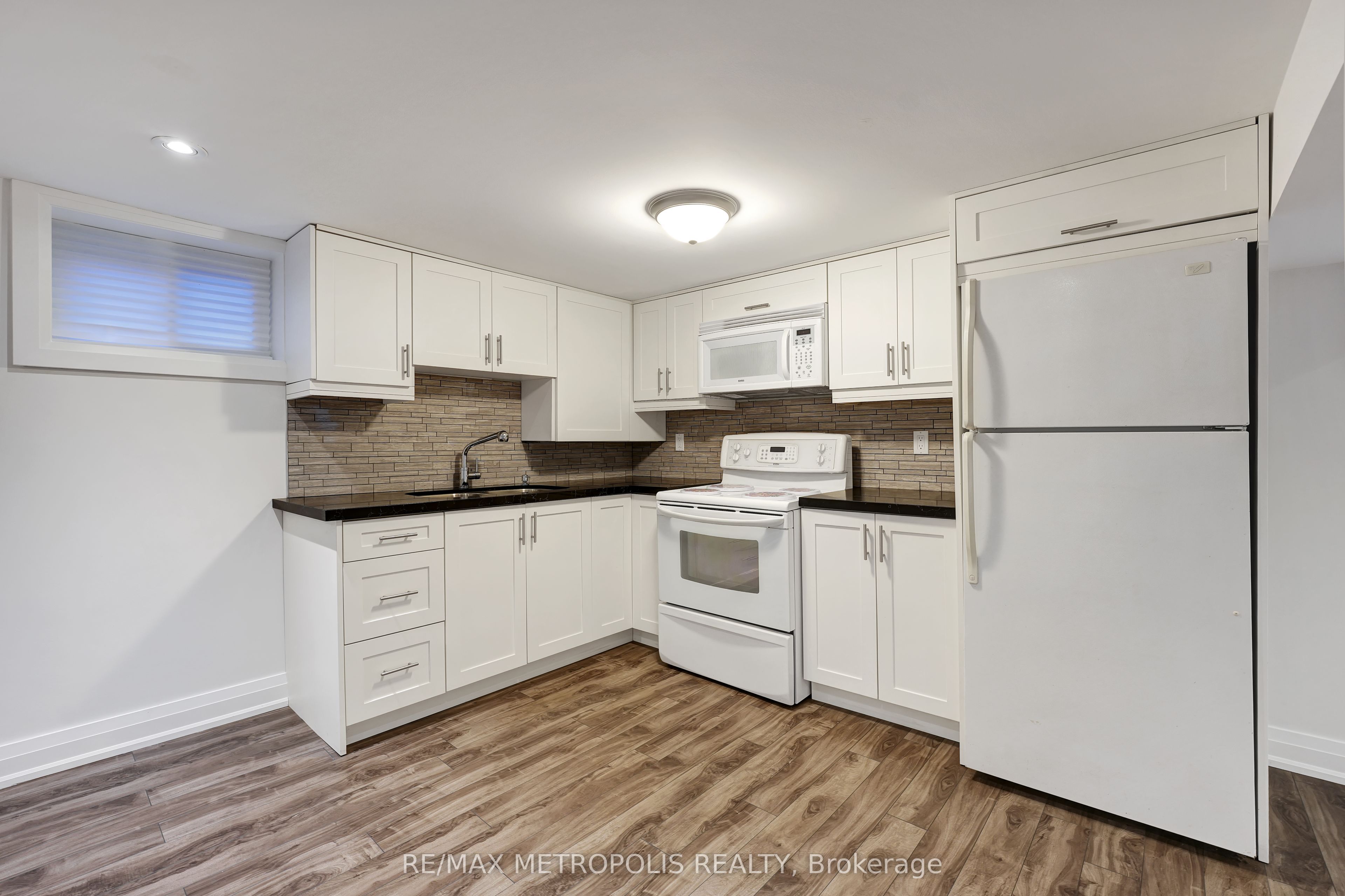 Additional image 4 of Basement-268 Penn Avenue, Newmarket, ON, L3Y 2S6