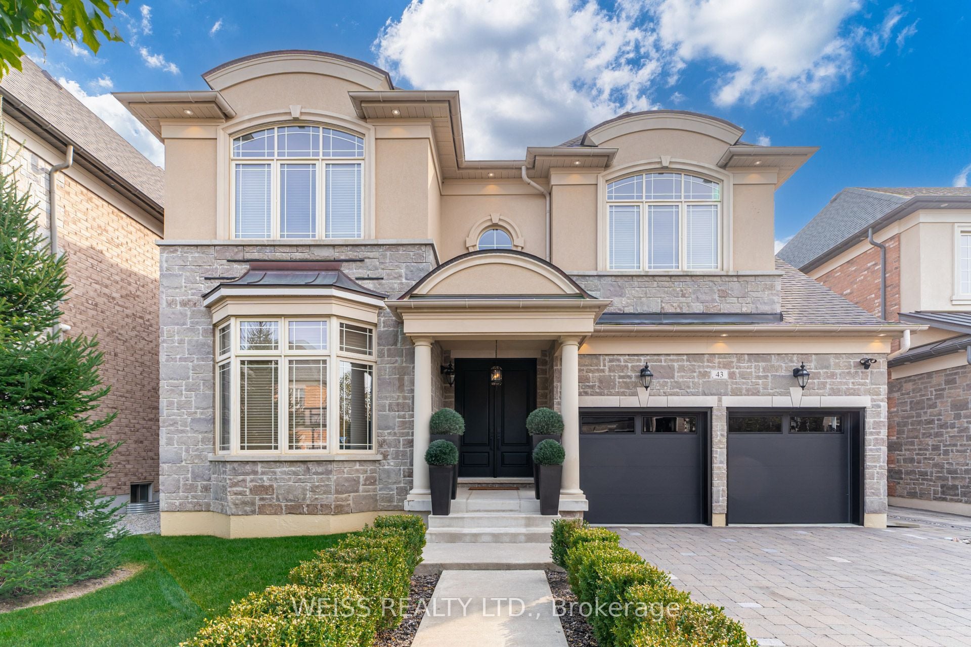43 Chesney Crescent, Vaughan, ON, L4H 4A5