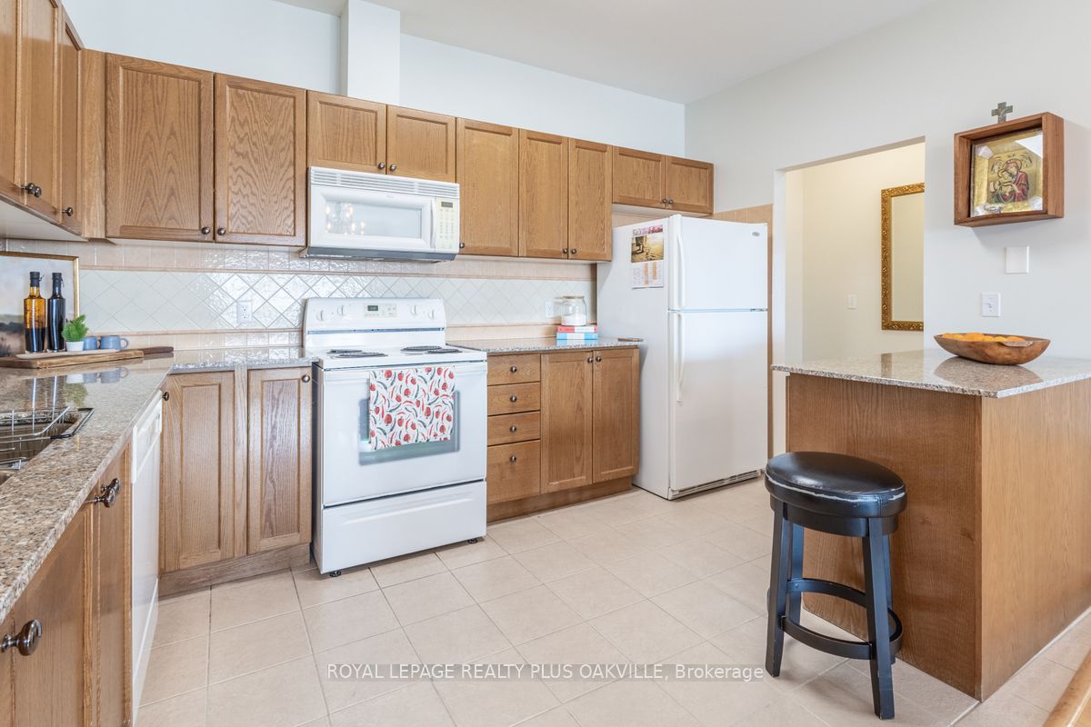 Additional image 6 of 403-1499 Nottinghill Gate, Oakville, ON, L6M 5G1