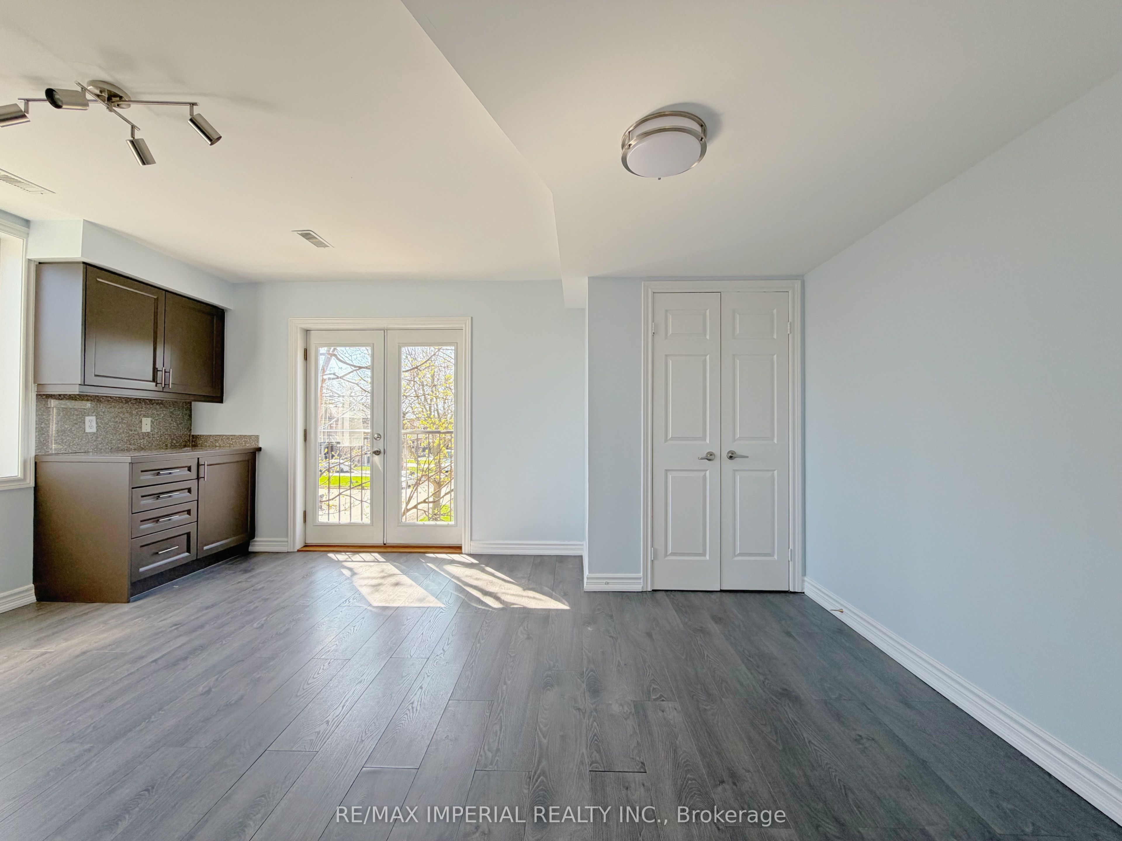 Additional image 6 of 621A The Queensway N/a, Toronto, ON, M8Y 1K4