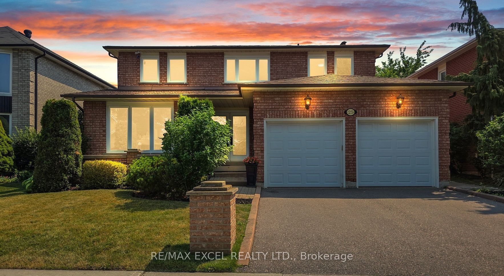 25 Smithy Street, Markham, ON, L3P 6N1