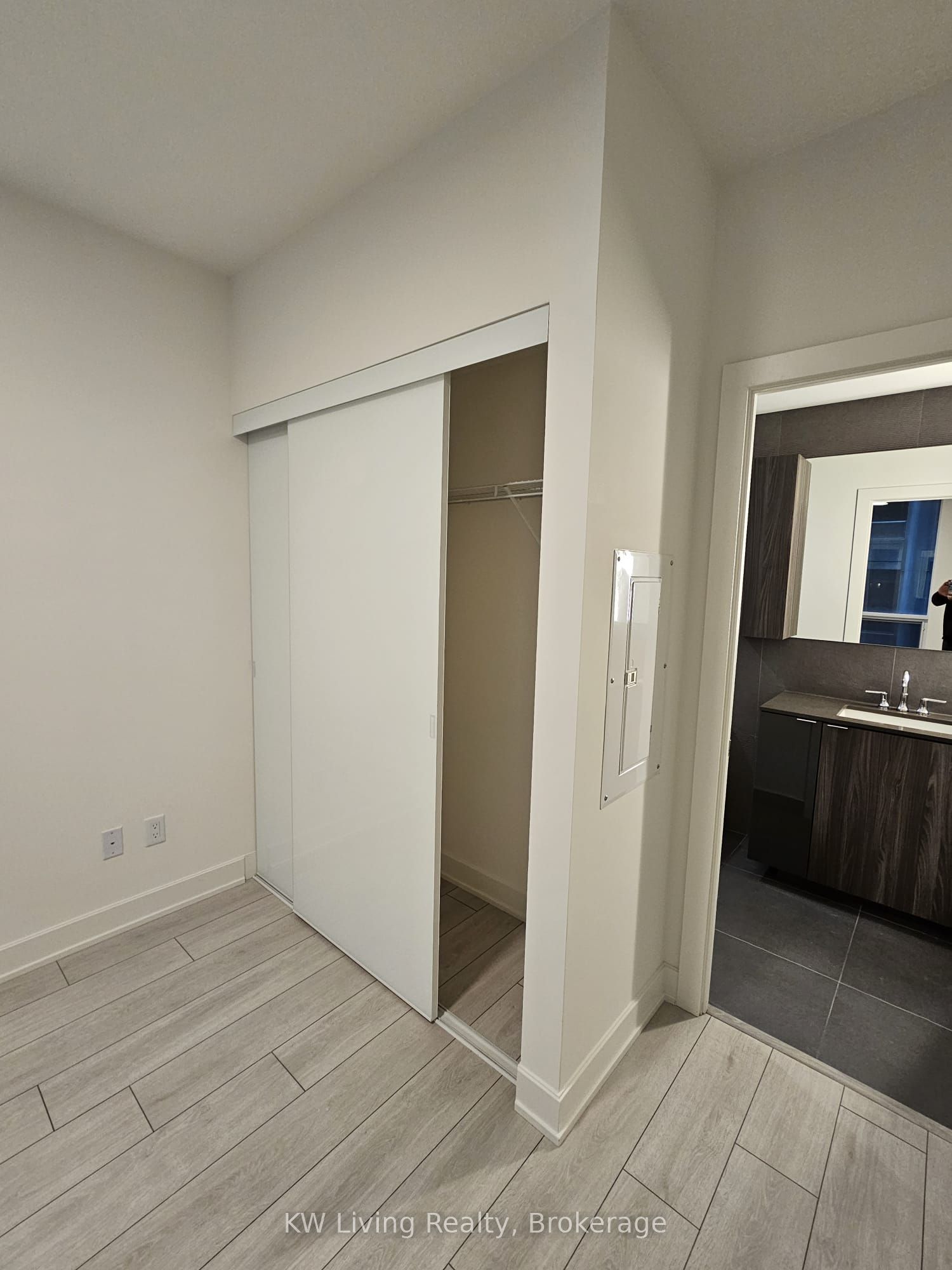 Additional image 6 of 305-15 Mercer Street, Toronto, ON, M5V 0T8