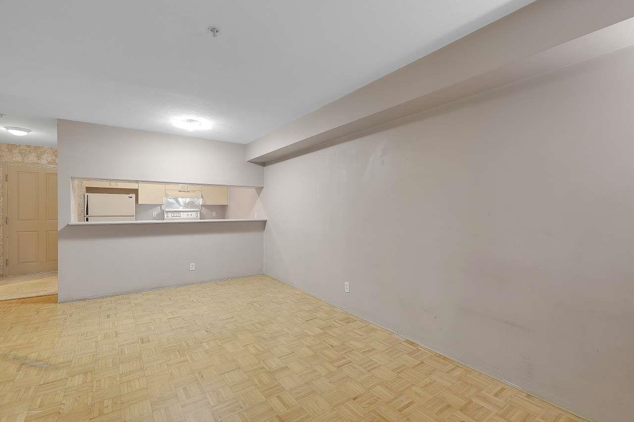 Additional image 6 of 308-10533 University Drive, Surrey, BC, V3T 5T7