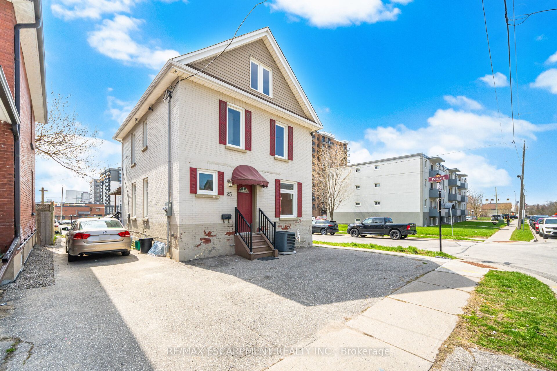 Additional image 2 of 25 Colborne Street W, Oshawa, ON, L1G 1L3
