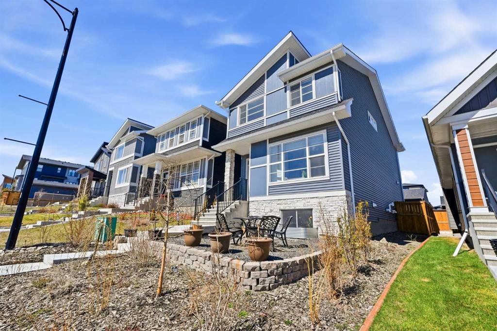 17 Precedence Glen, Cochrane, AB, T4C2W7 photo 2