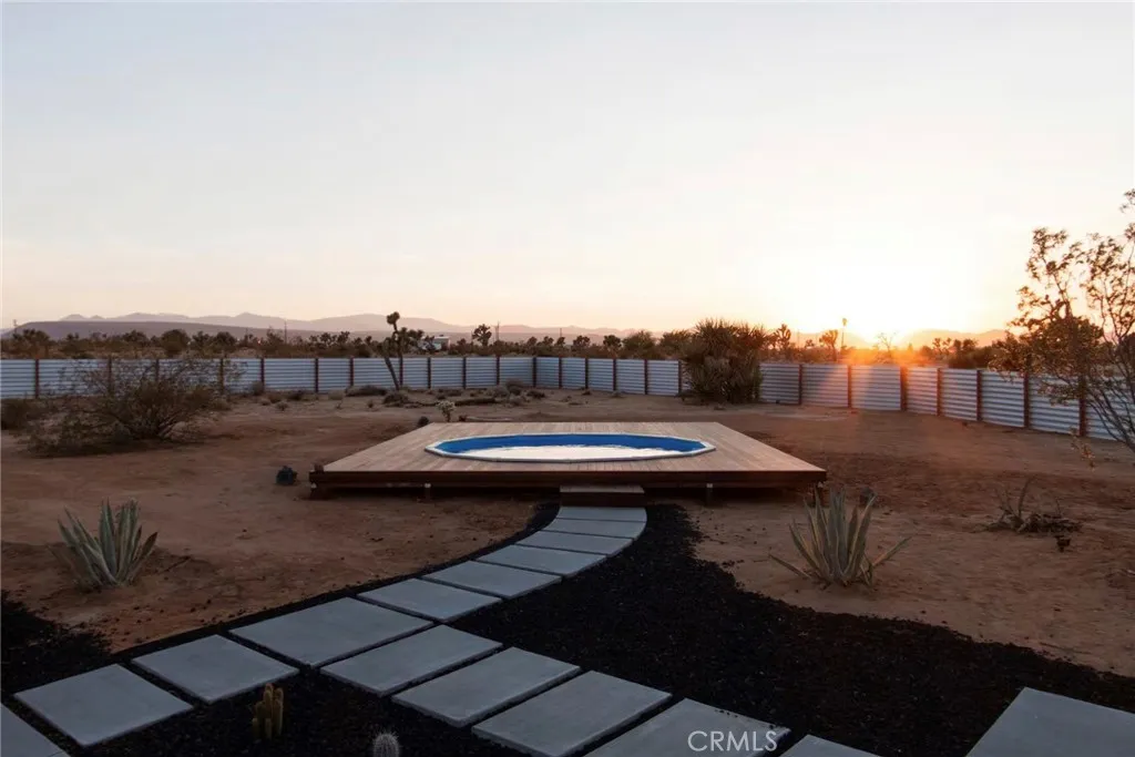 Additional image 3 of 1564 Luna Mesa Road, Yucca Valley, CA 92284