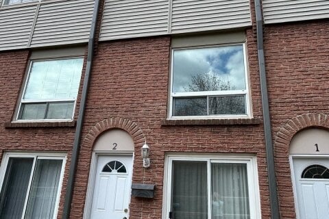 Additional image 7 of 2-1666 Queen Street E, Toronto, ON, M4L 1G3