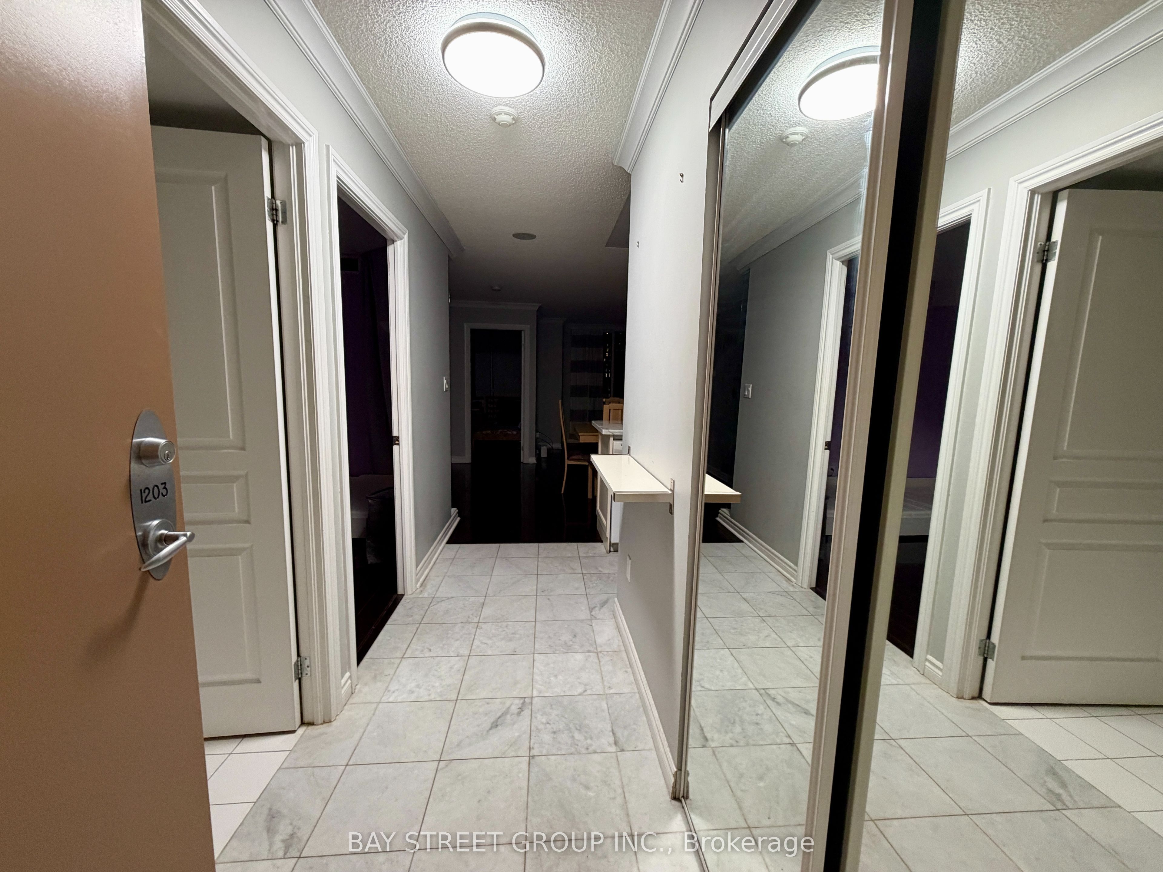 Additional image 4 of 1203-801 Bay Street, Toronto, ON, M5S 1Y9
