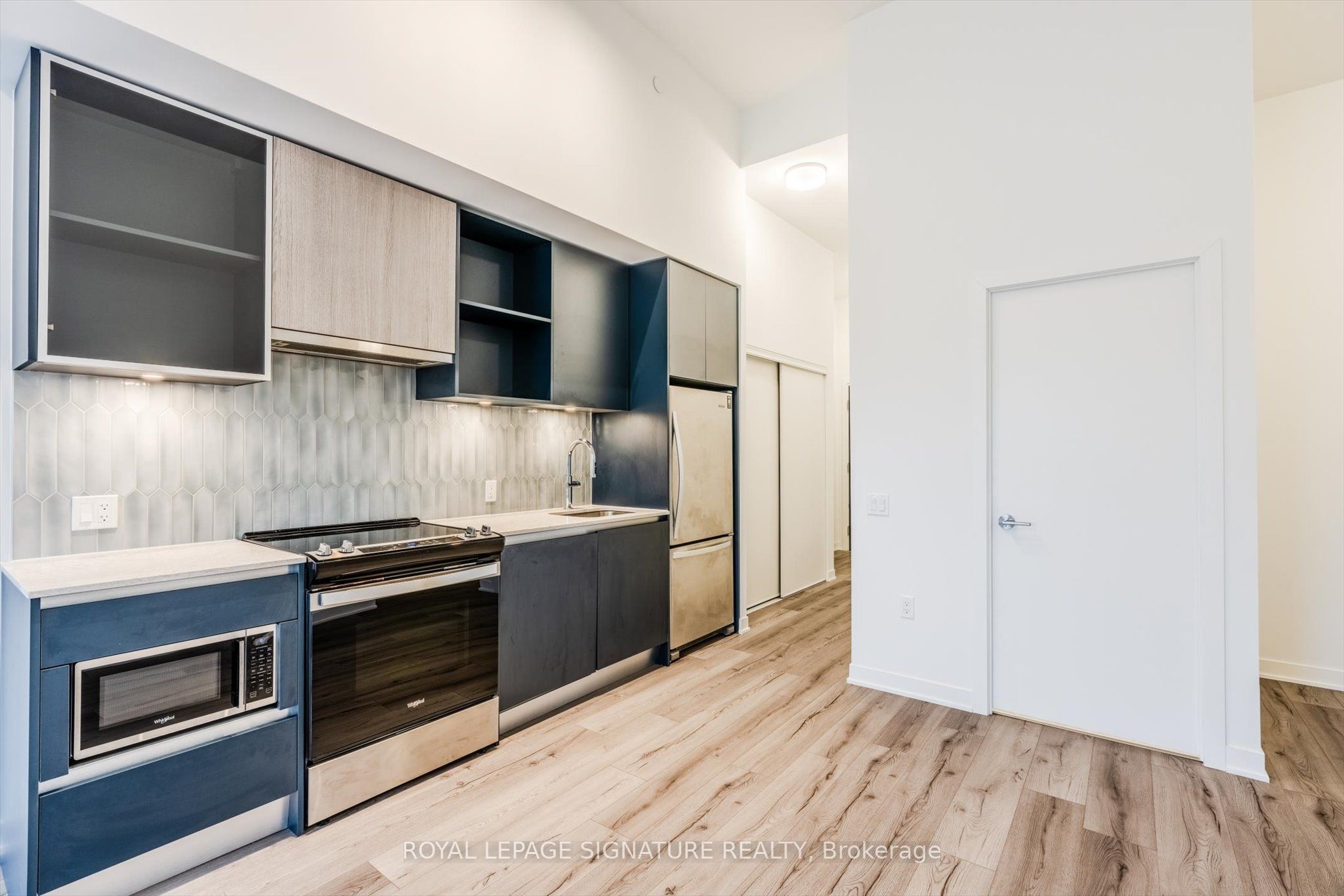 Additional image 5 of 132-395 Dundas Street W, Oakville, ON, L6M 5R8