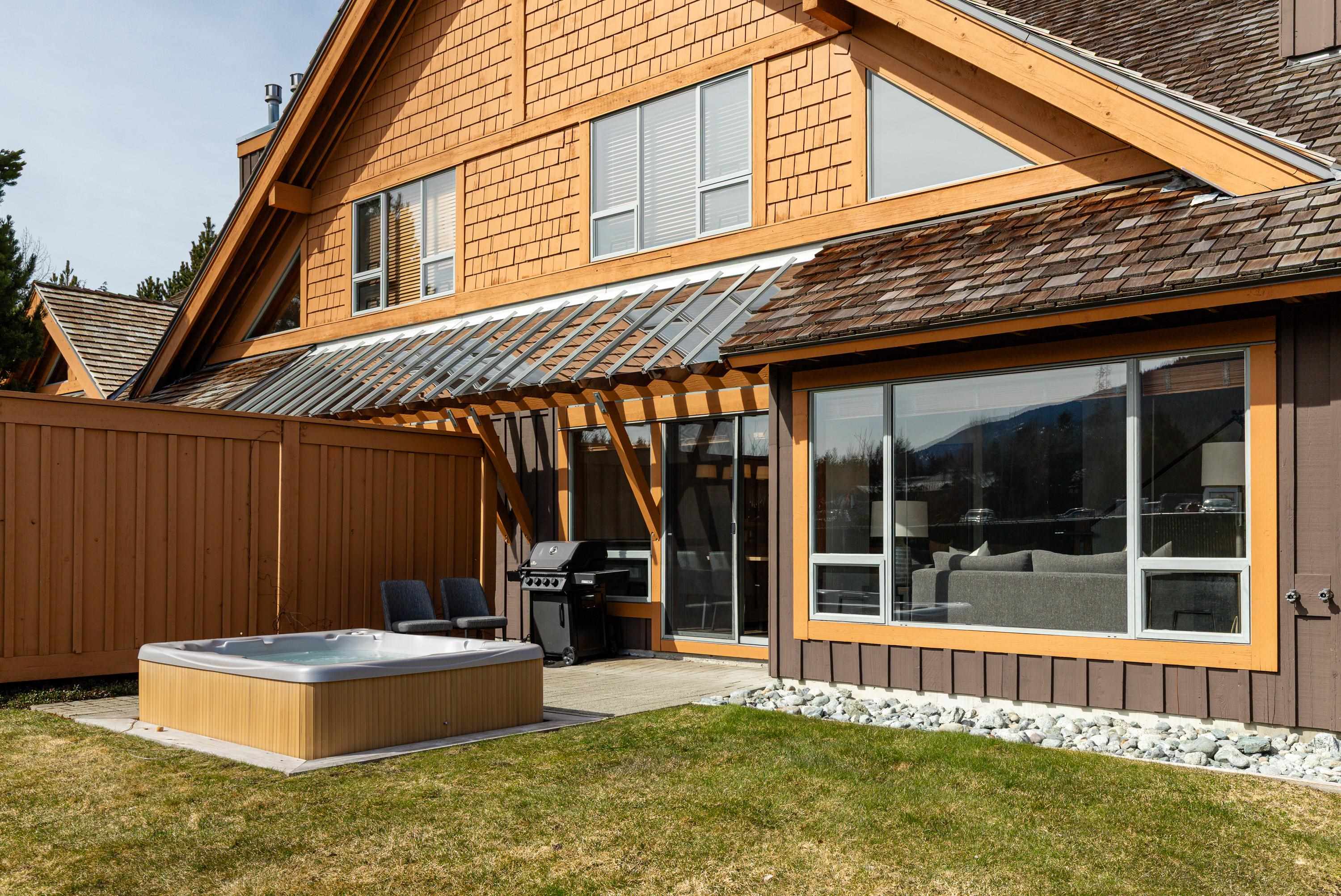 Additional image 3 of Week B-4726 Settebello Drive, Whistler, BC, V8E 0Z4