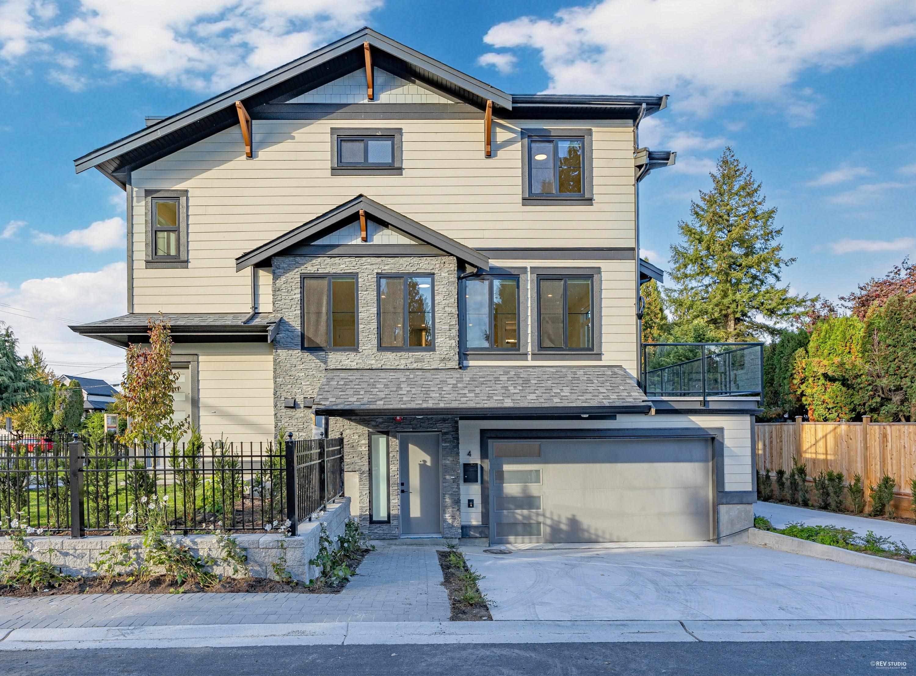 Additional image 2 of 4-11384 207 Street, Maple Ridge, BC, V2X 1W6