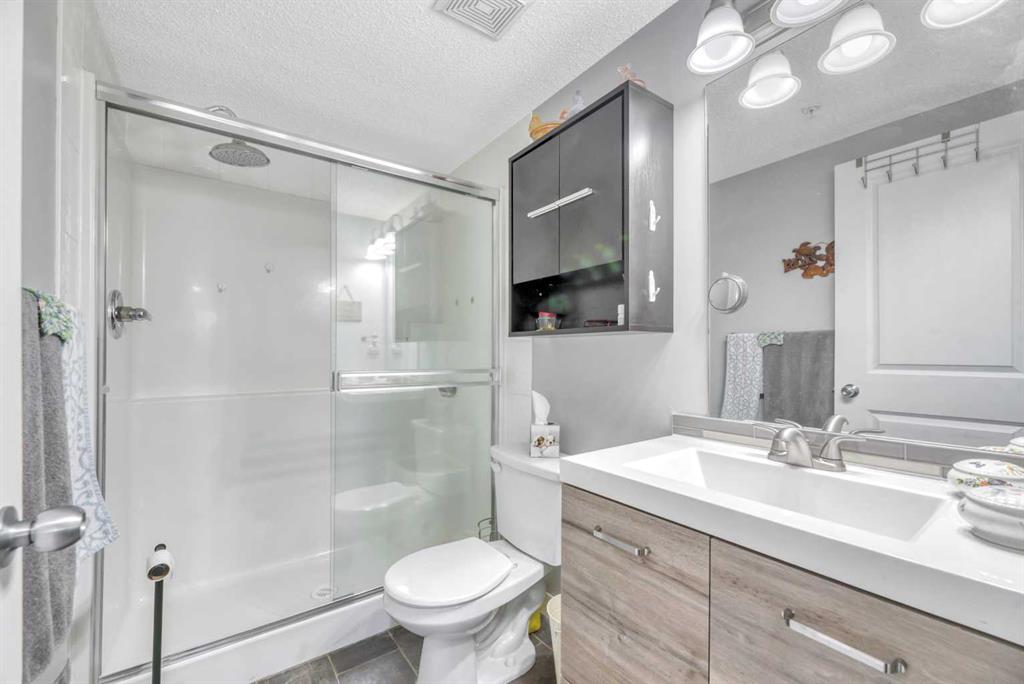 Additional image 5 of 8109-403 Mackenzie Way SW, Airdrie, AB, T4B 3V7