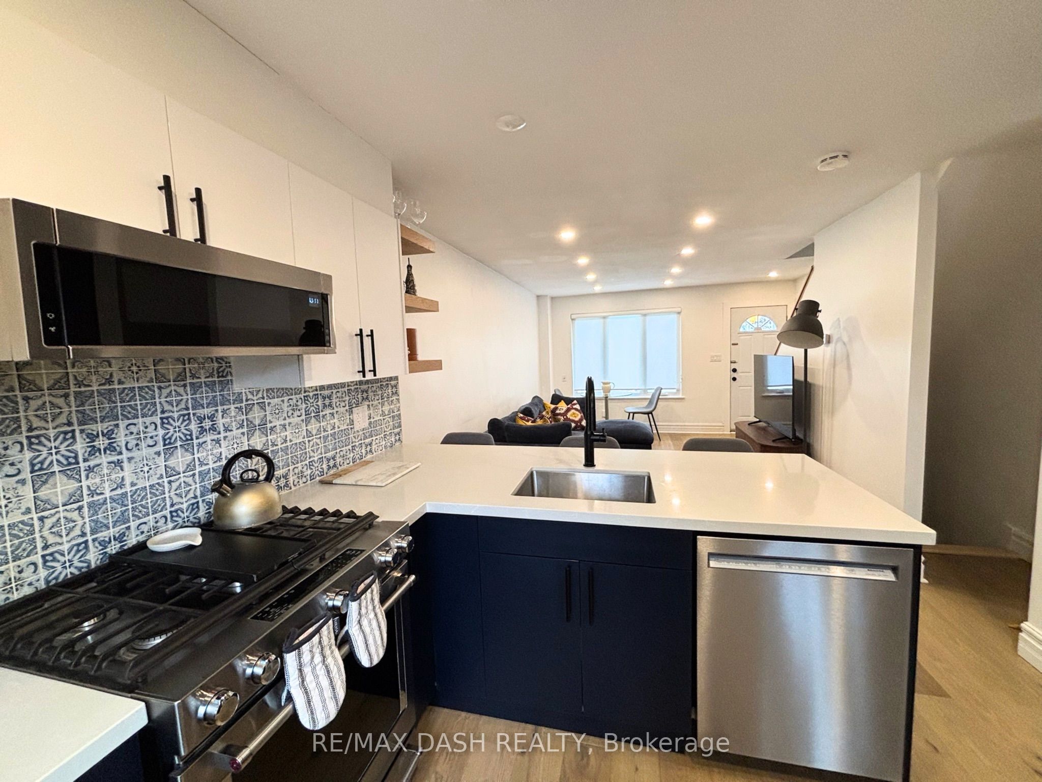 Additional image 6 of 3312 Bathurst Street, Toronto, ON, M6A 2B6