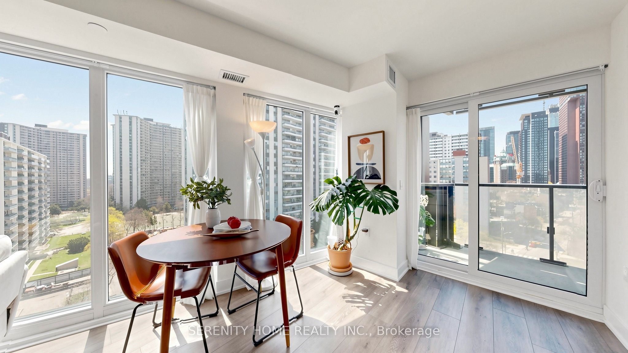 Additional image 4 of 908-575 Bloor Street E, Toronto, ON, M4W 0B2