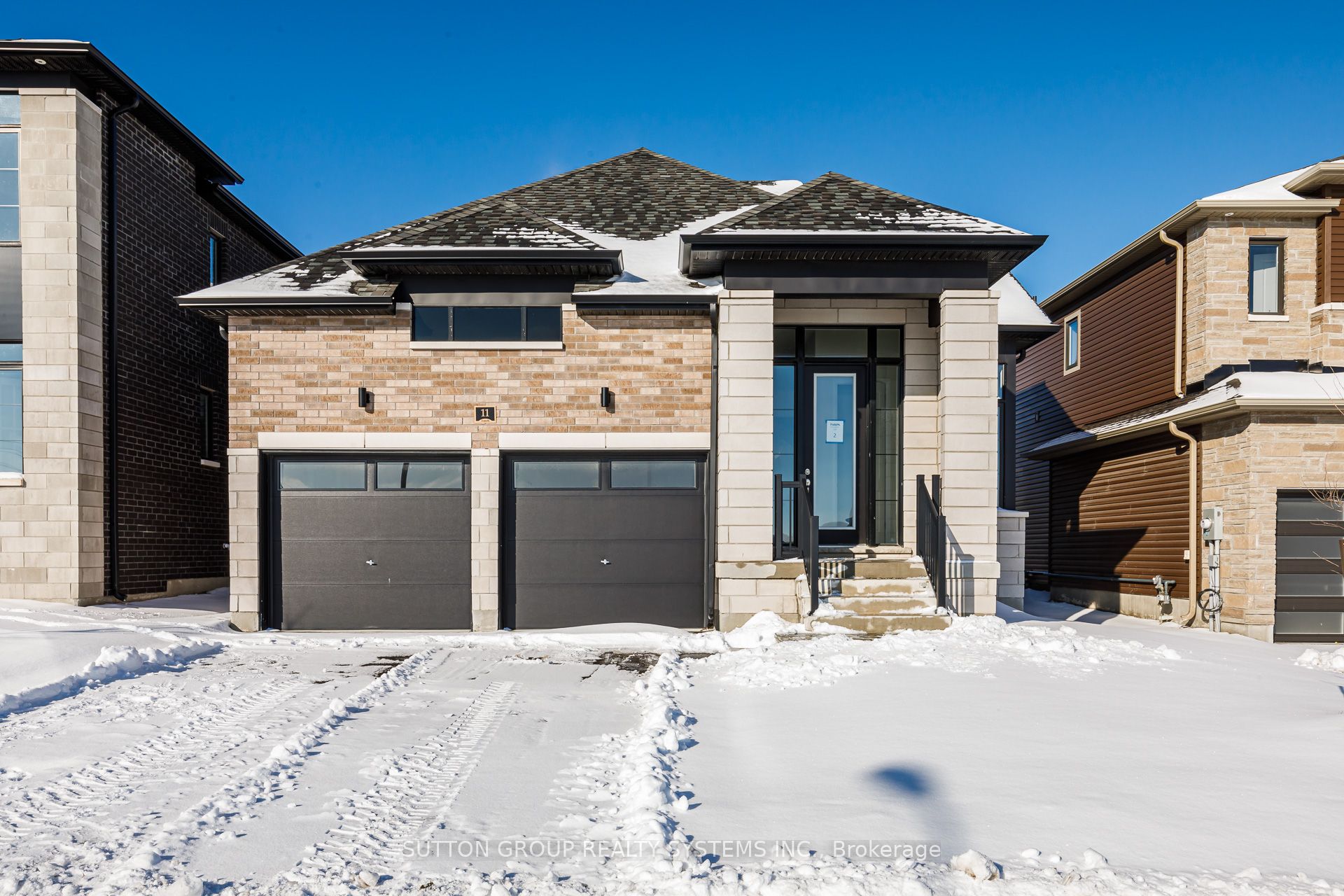 11 Sun Valley Avenue, Wasaga Beach, ON, L9Z 0N6