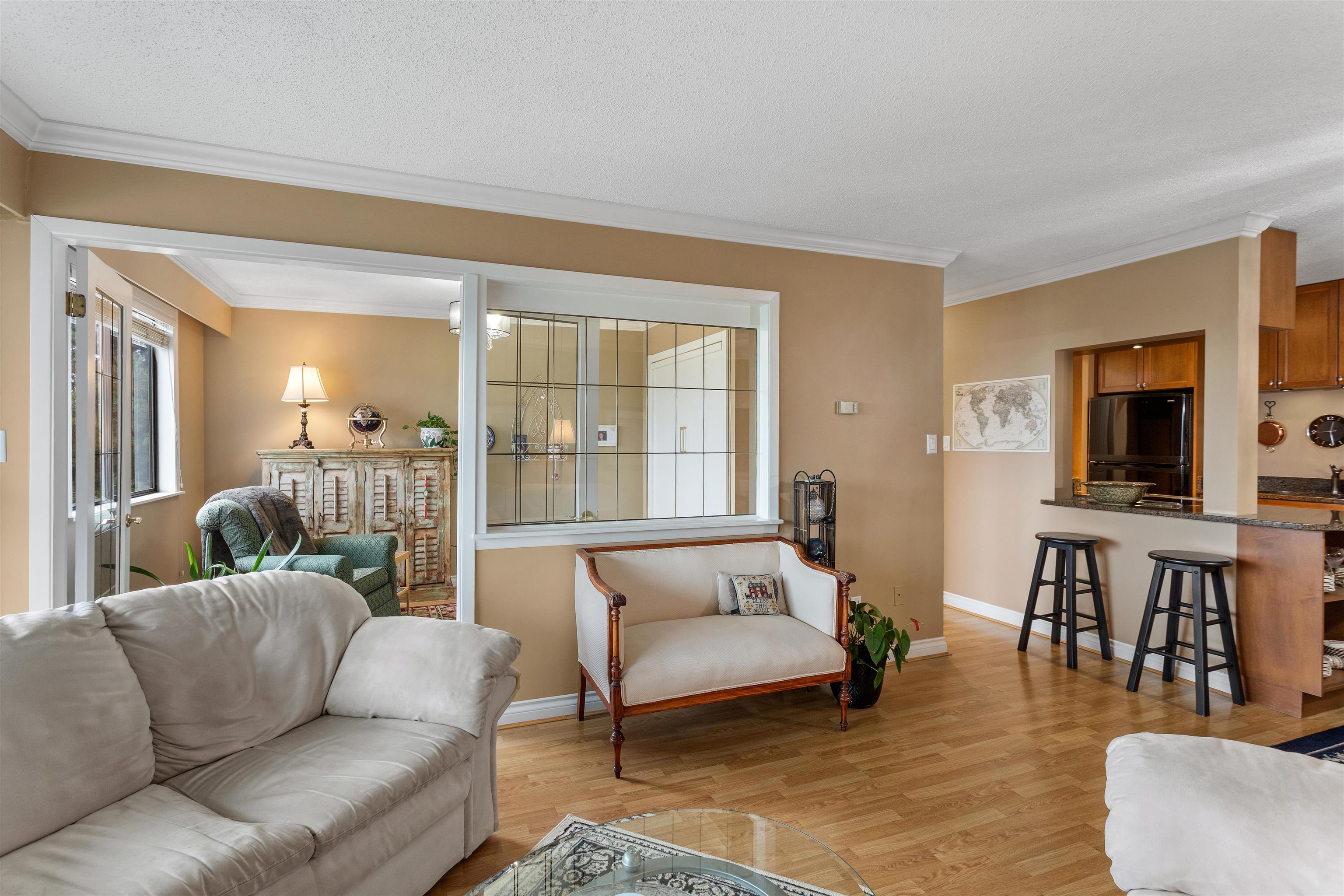 Additional image 5 of 201-308 2nd Street W, North Vancouver, BC, V7M 1E1