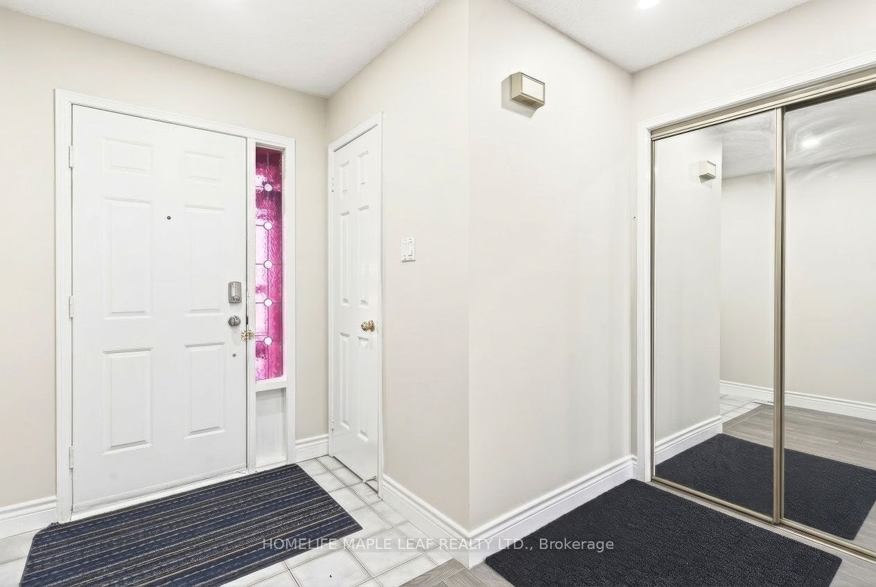 Additional image 2 of 735 Constellation Drive, Mississauga, ON, L5R 2V7