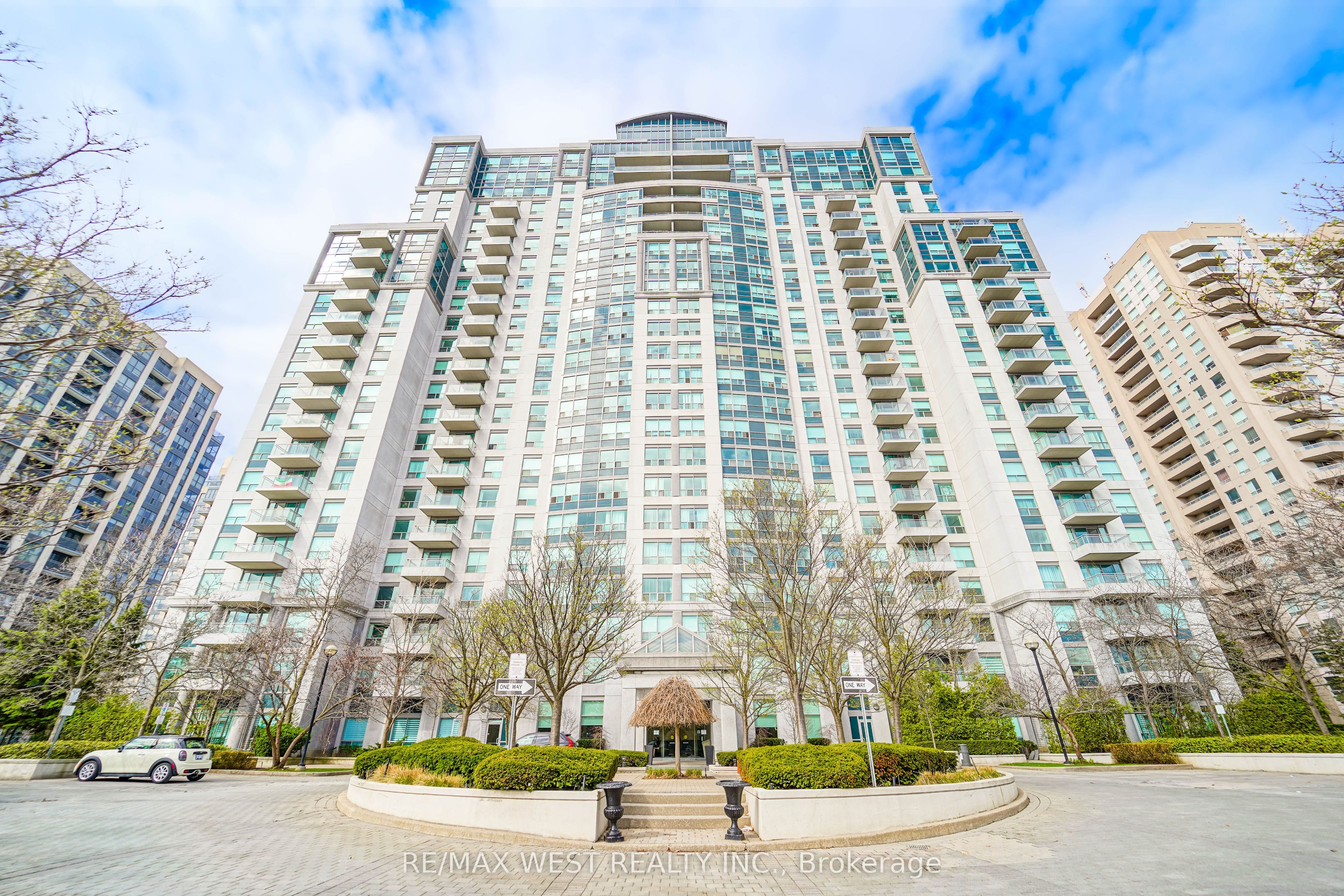 1717-188 Doris Avenue, Toronto, ON, M2N 6Z5