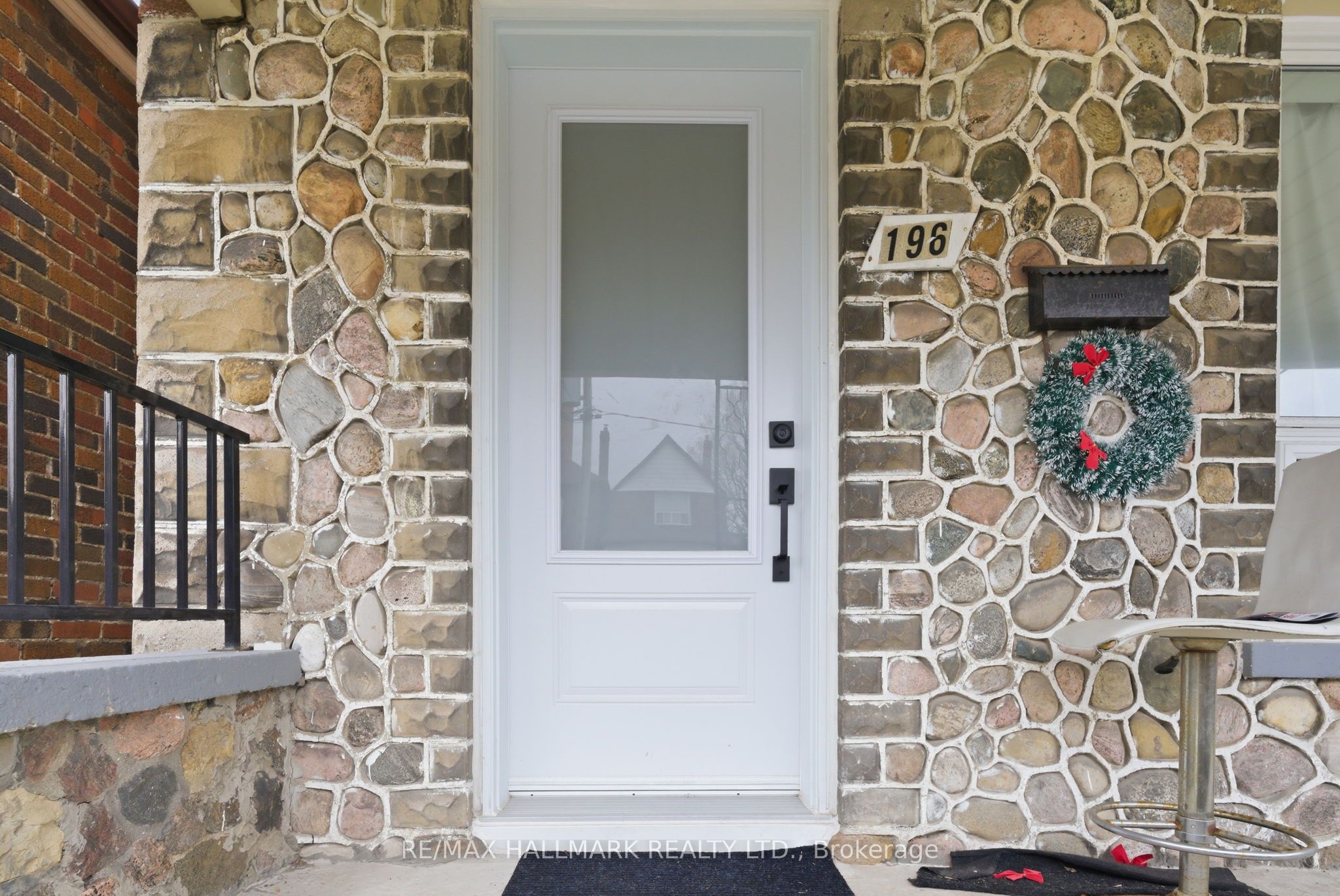 Additional image 5 of 196 Livingstone Avenue, Toronto, ON, M6E 2M2