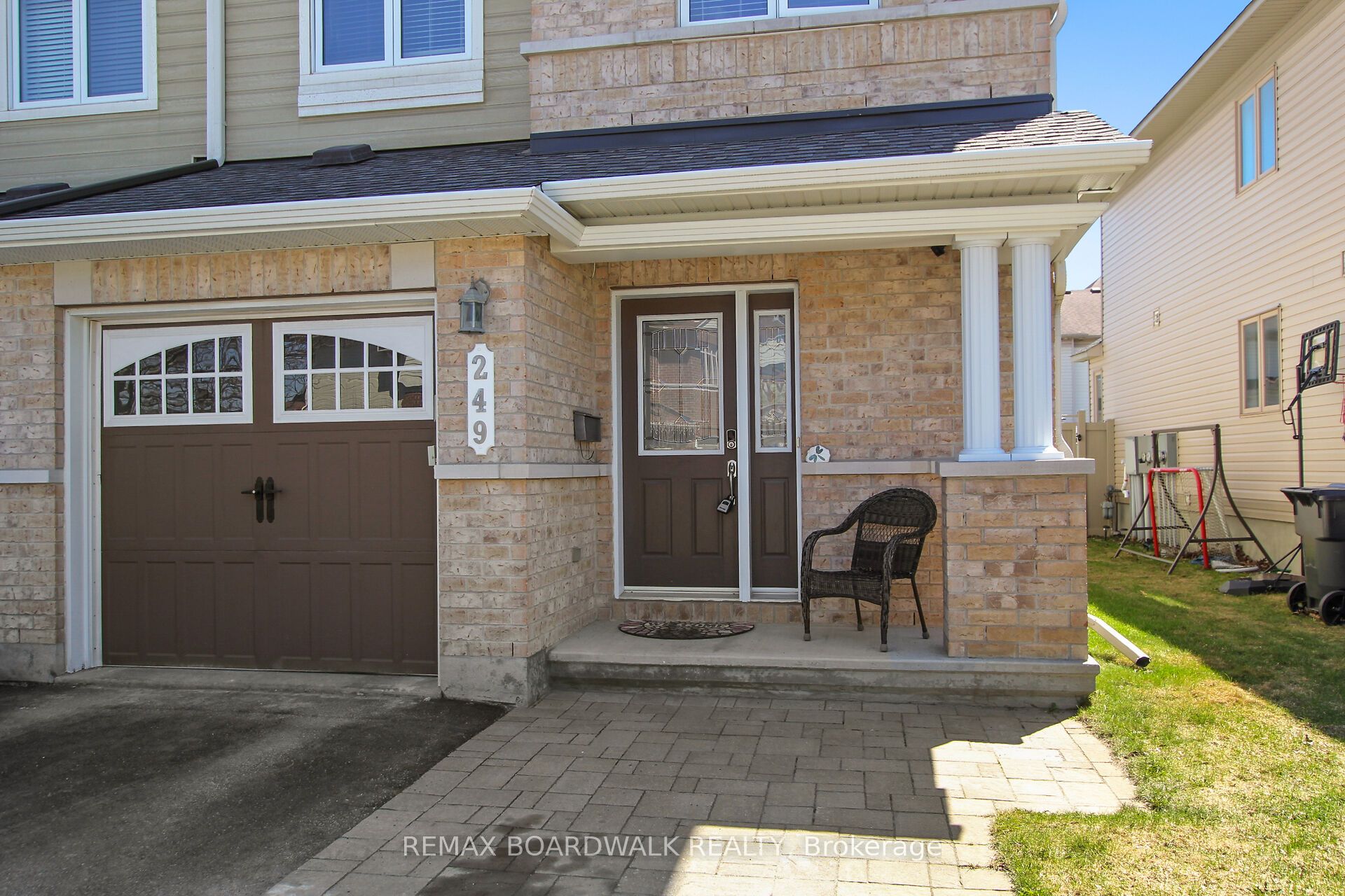 249 Garrity Crescent, Ottawa, ON, K2J 3T6 photo 2