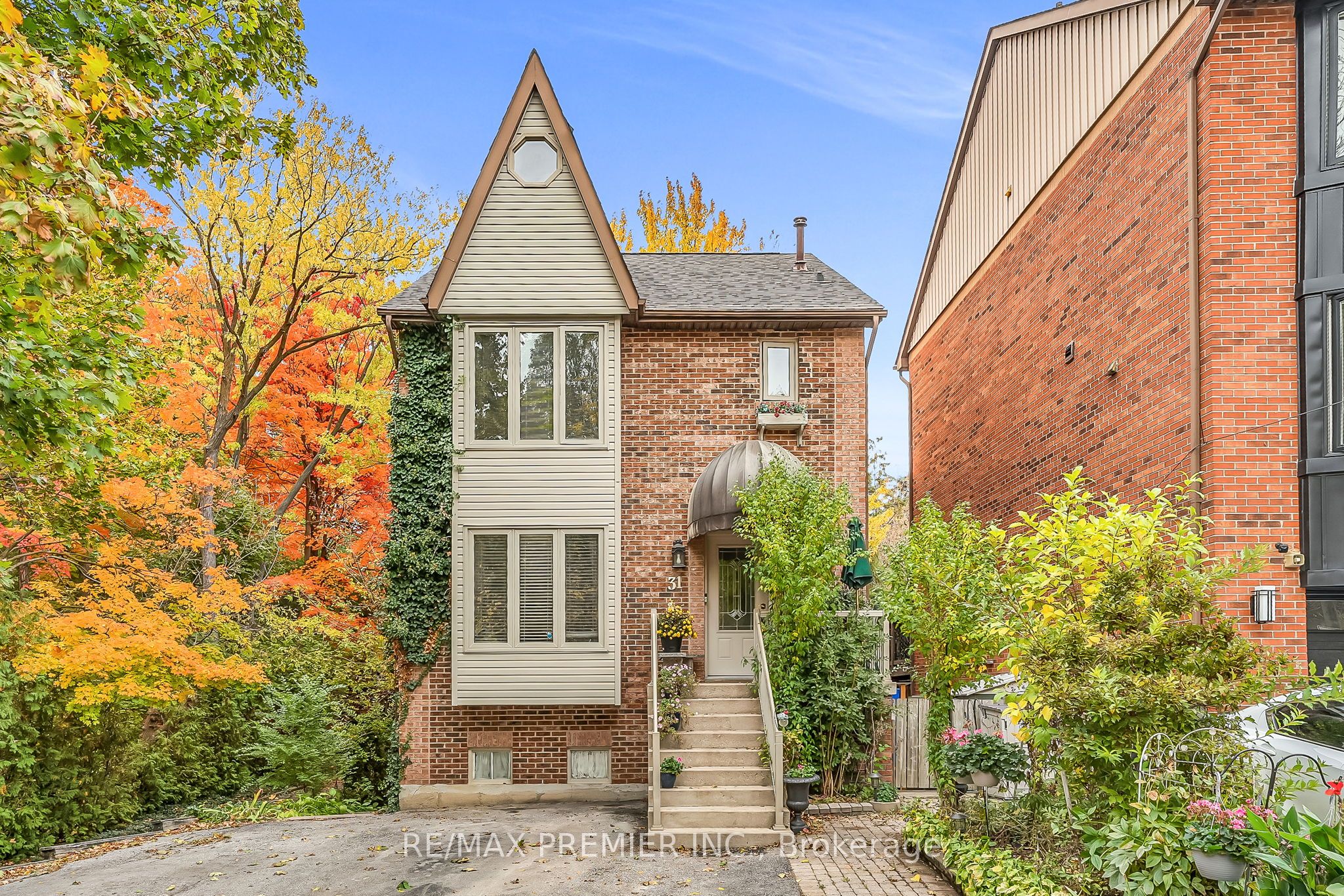 31 James Street, Vaughan, ON, L4L 1X6