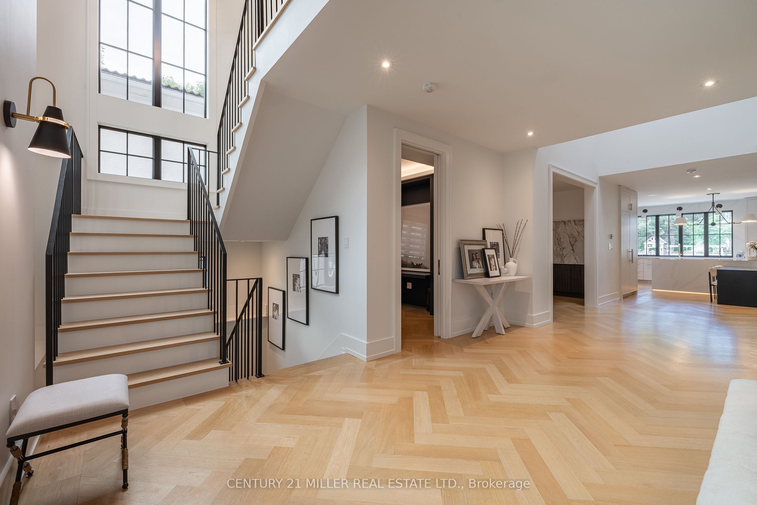 Additional image 5 of 367 Seaton Drive, Oakville, ON, L6L 3X9
