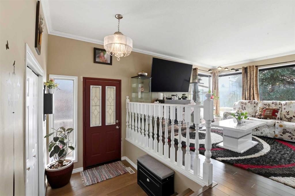 Additional image 5 of 5218 Silverthorn Road, Olds, AB, T4H 1B1