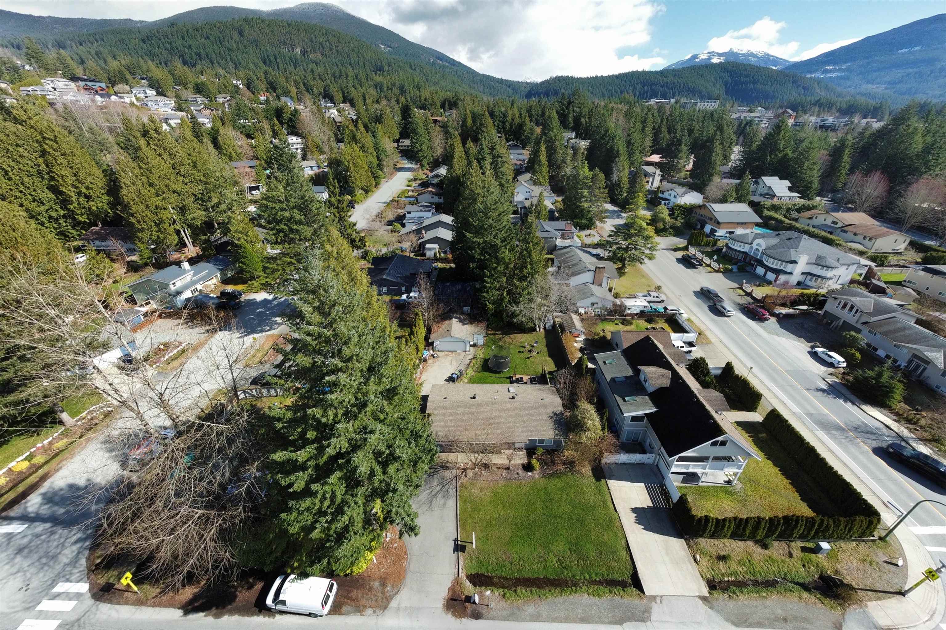 Additional image 5 of 40410 Perth Drive, Squamish, BC, V0N 1T0