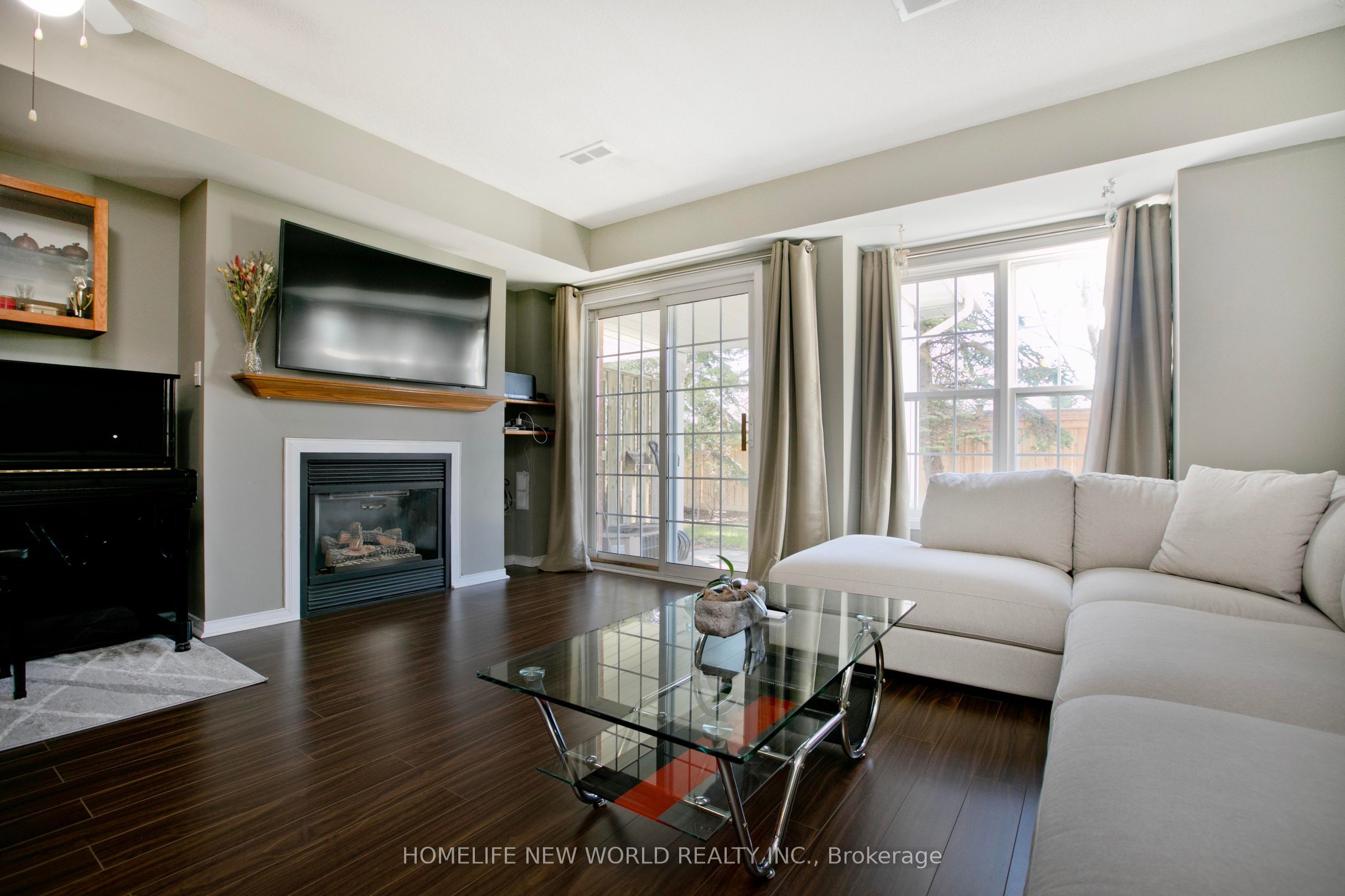 Additional image 2 of 26-694 Limpert Terrace, Newmarket, ON, L3Y 8R2
