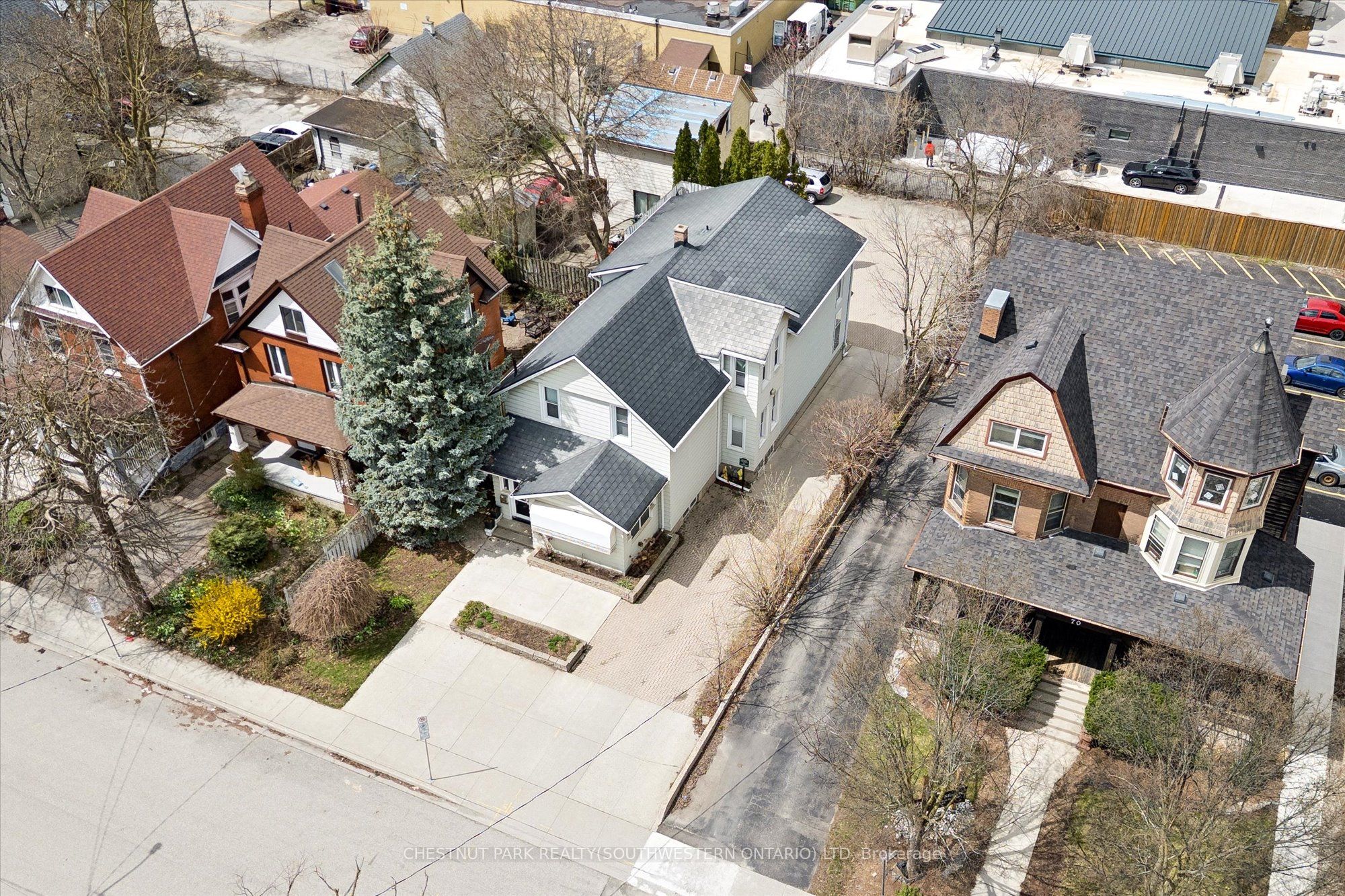 Additional image 2 of 64 Francis Street N, Kitchener, ON, N2H 5B5