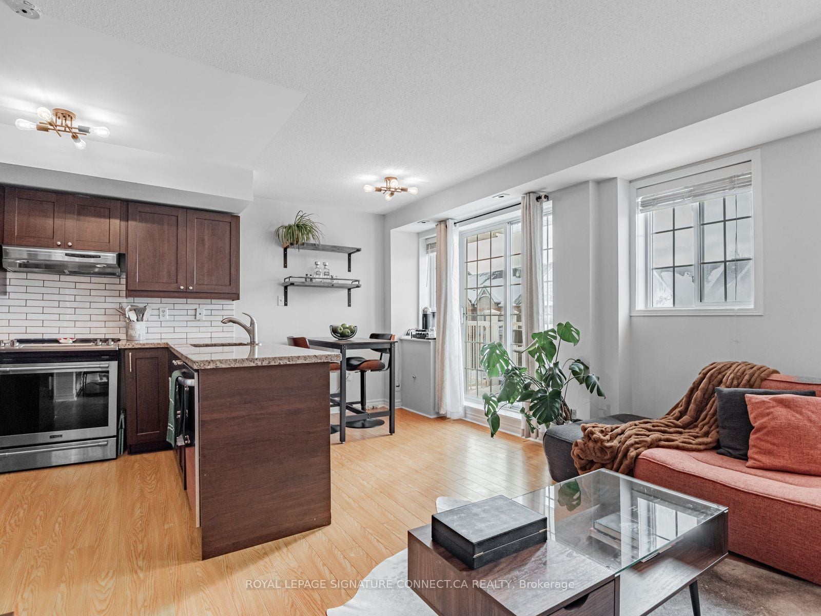 C208-110 Cornell Park Avenue, Markham, ON, L6B 1B6