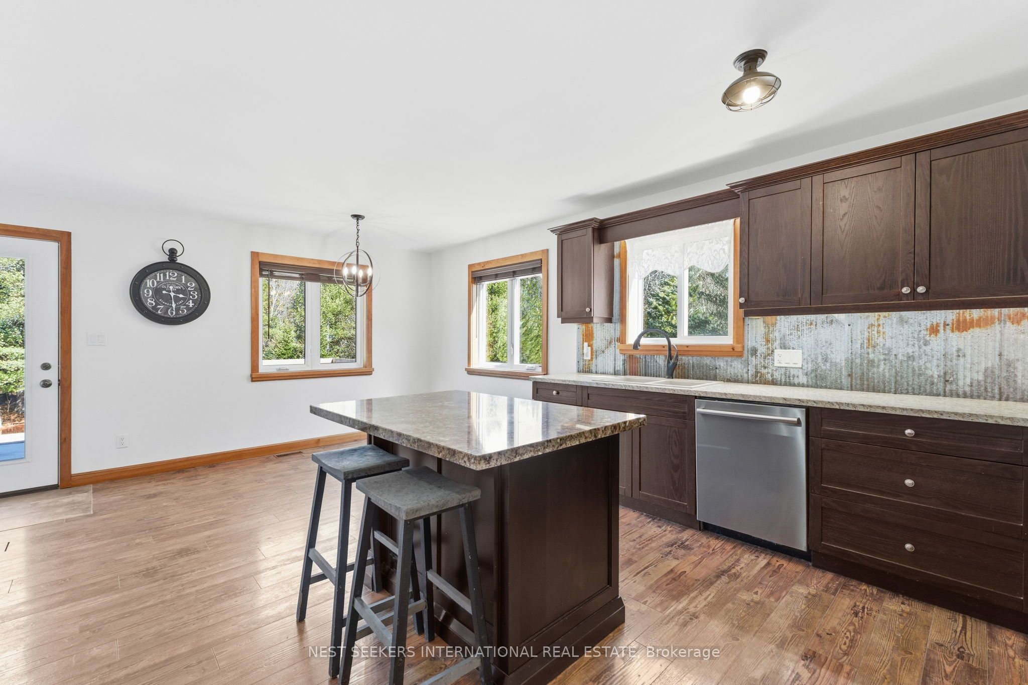 Additional image 4 of 3184 Ravenscliffe Road, Huntsville, ON, P1H 2J2