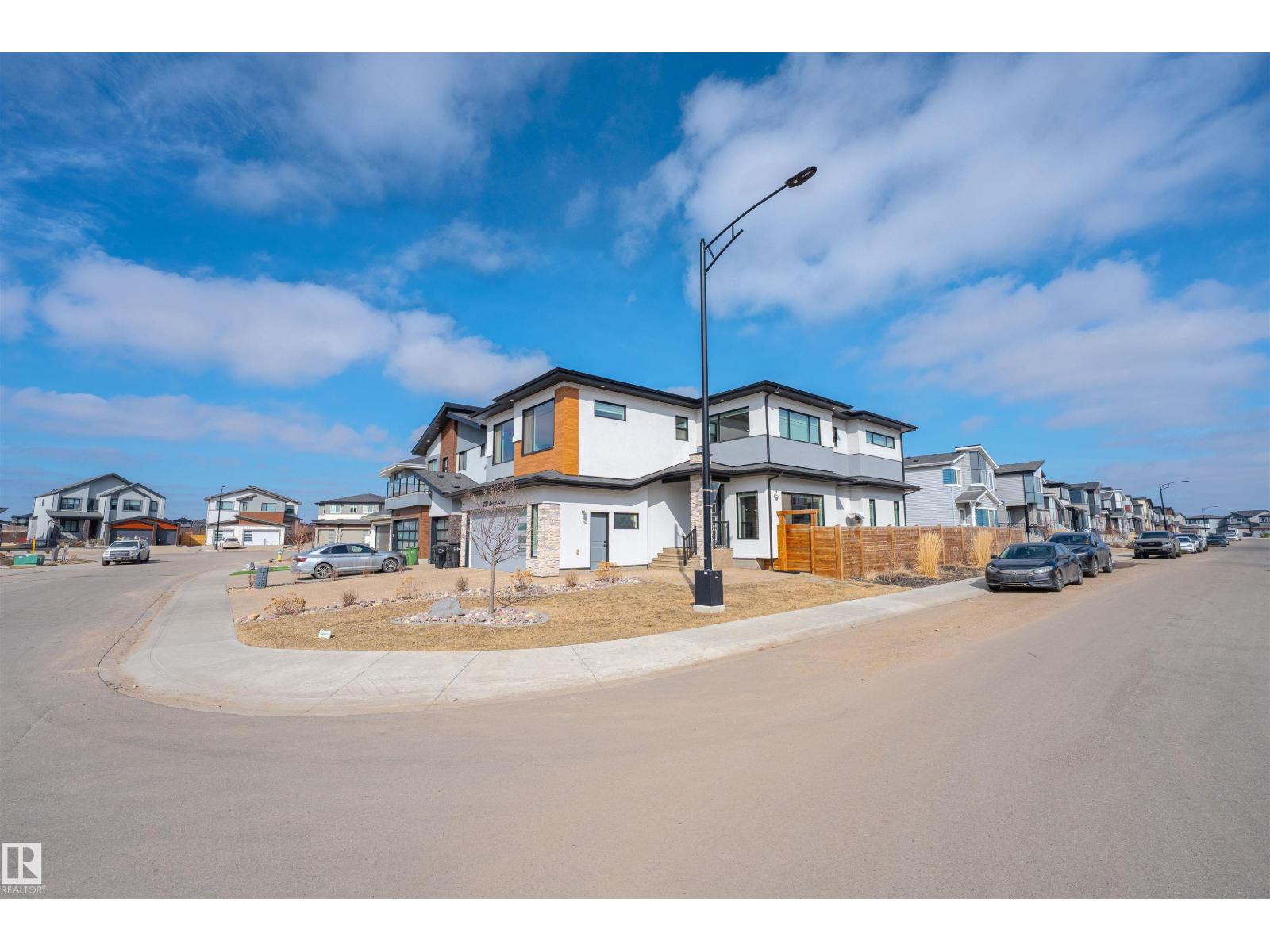 Additional image 3 of 3130 Kostash Grove SW, Edmonton, AB, T6W1A5