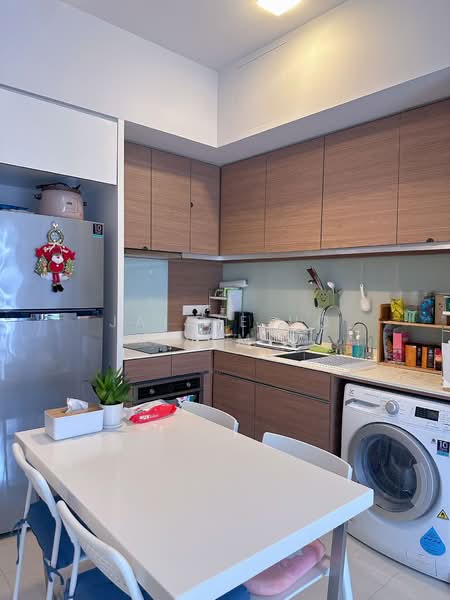 33 Pasir Ris Grove photo 4
