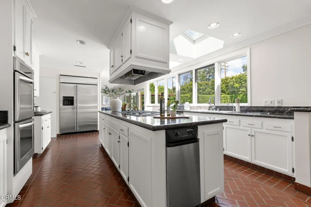 Additional image 82 of 534 Vallombrosa Drive, Pasadena, CA 91107